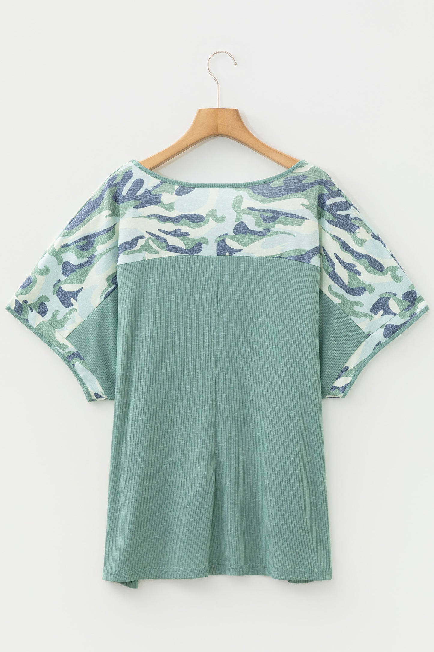 Mist Green Ribbed Camouflage Patchwork Plus Size V Neck Tee-Plus Size/Plus Size Tops/Plus Size Tops & Tees-[Adult]-[Female]-2022 Online Blue Zone Planet