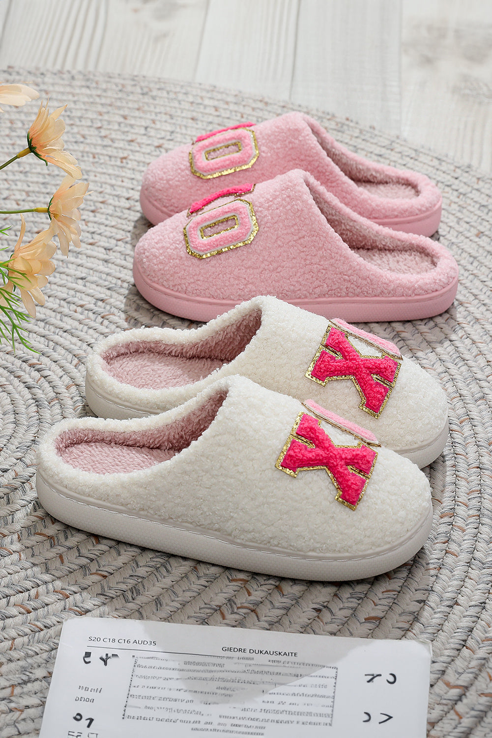Pink Xoxo Letter Graphic Plush Winter Slippers-Slides Shoes + Flip Flops-[Adult]-[Female]-2022 Online Blue Zone Planet