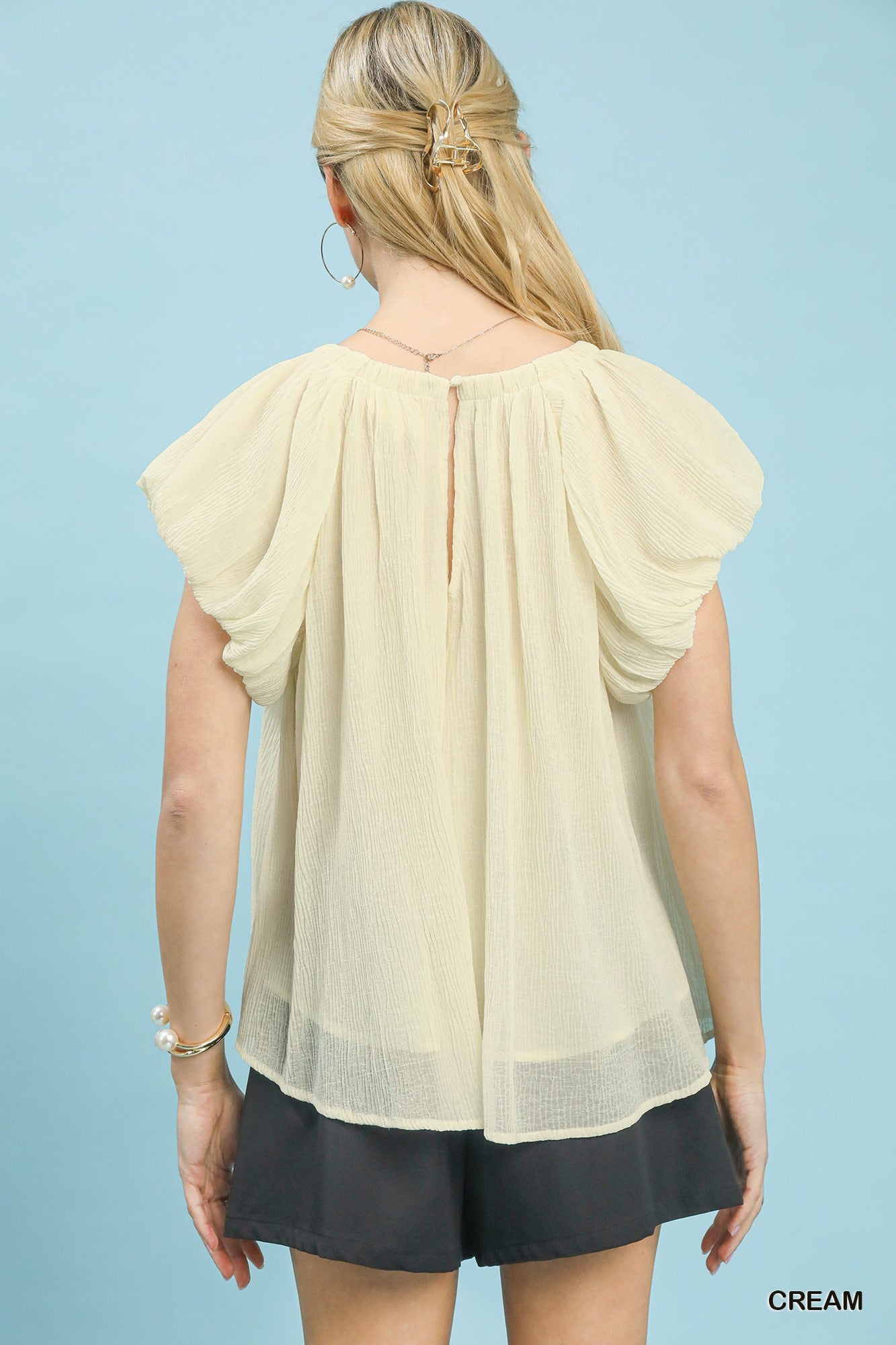 7e0fe9f2-69fc-4ede-9640-321c9c07b12d-Max