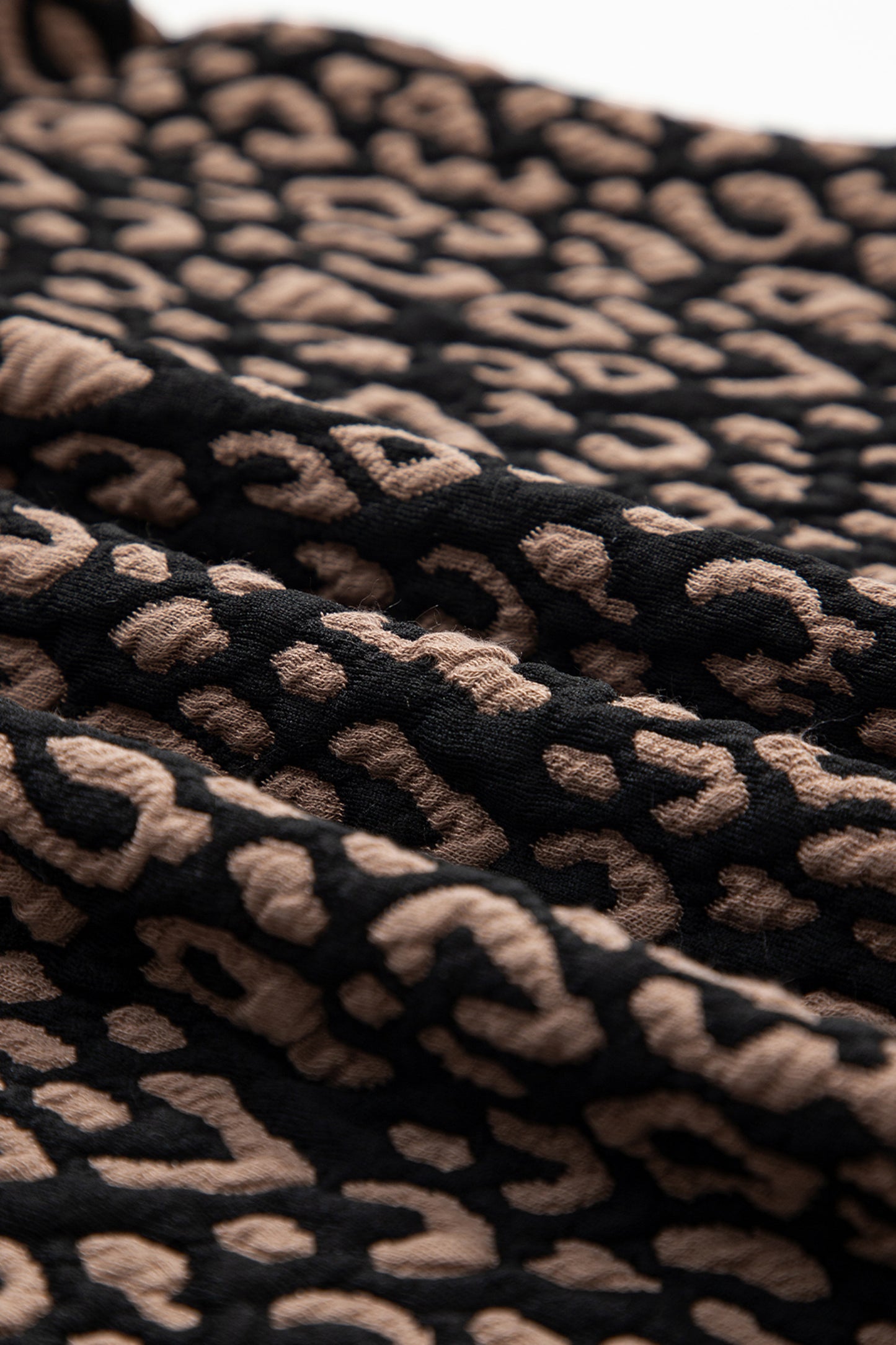 Black Leopard Print Puffy Bracelet Sleeve Contrast Trim Round Neck Top-Tops/Blouses & Shirts-[Adult]-[Female]-2022 Online Blue Zone Planet