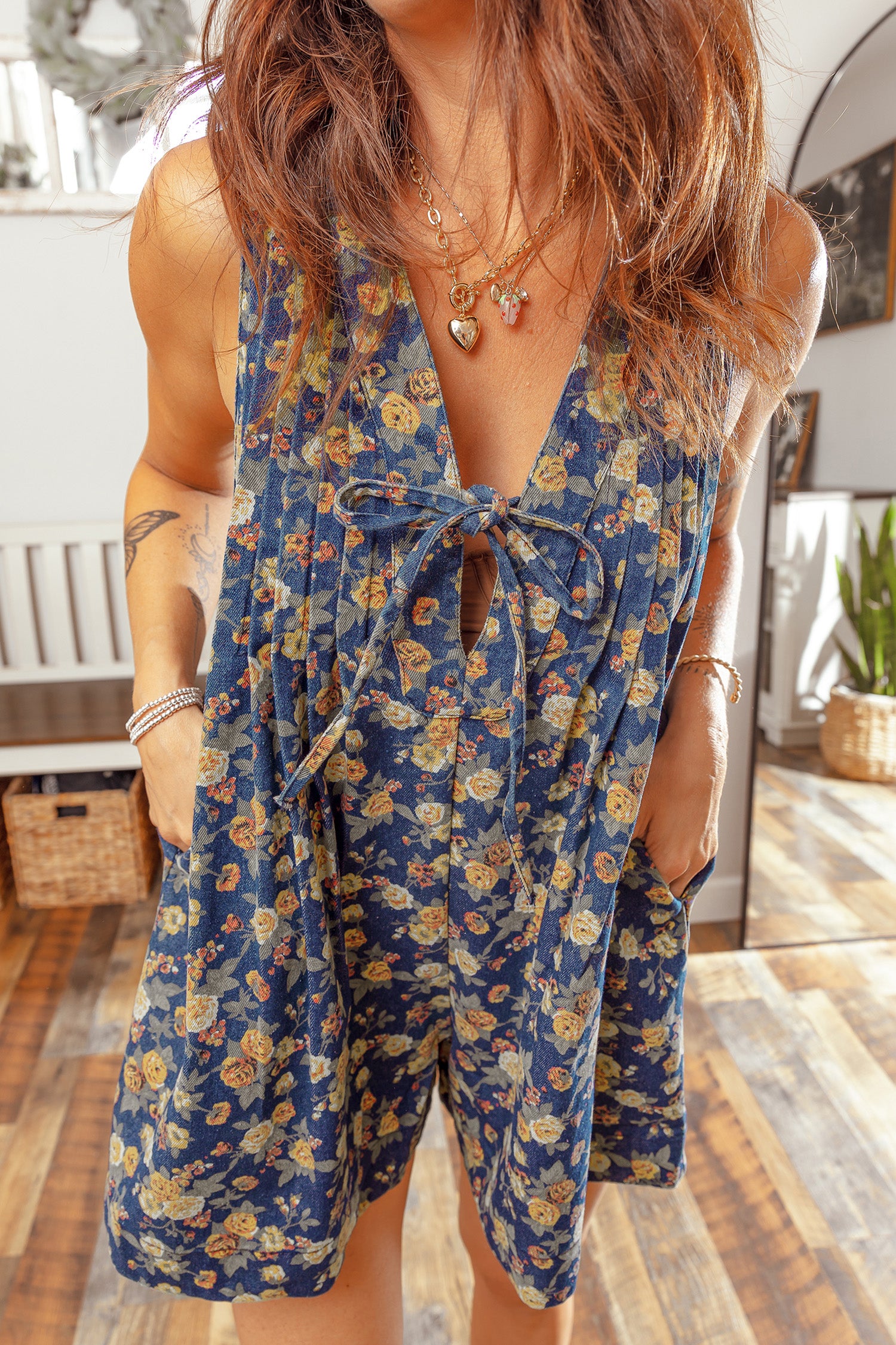 Blue Retro Floral Print Bow Tie V Neck Sleeveless Pleated Loose Denim Romper-Bottoms/Jumpsuits & Rompers-[Adult]-[Female]-2022 Online Blue Zone Planet