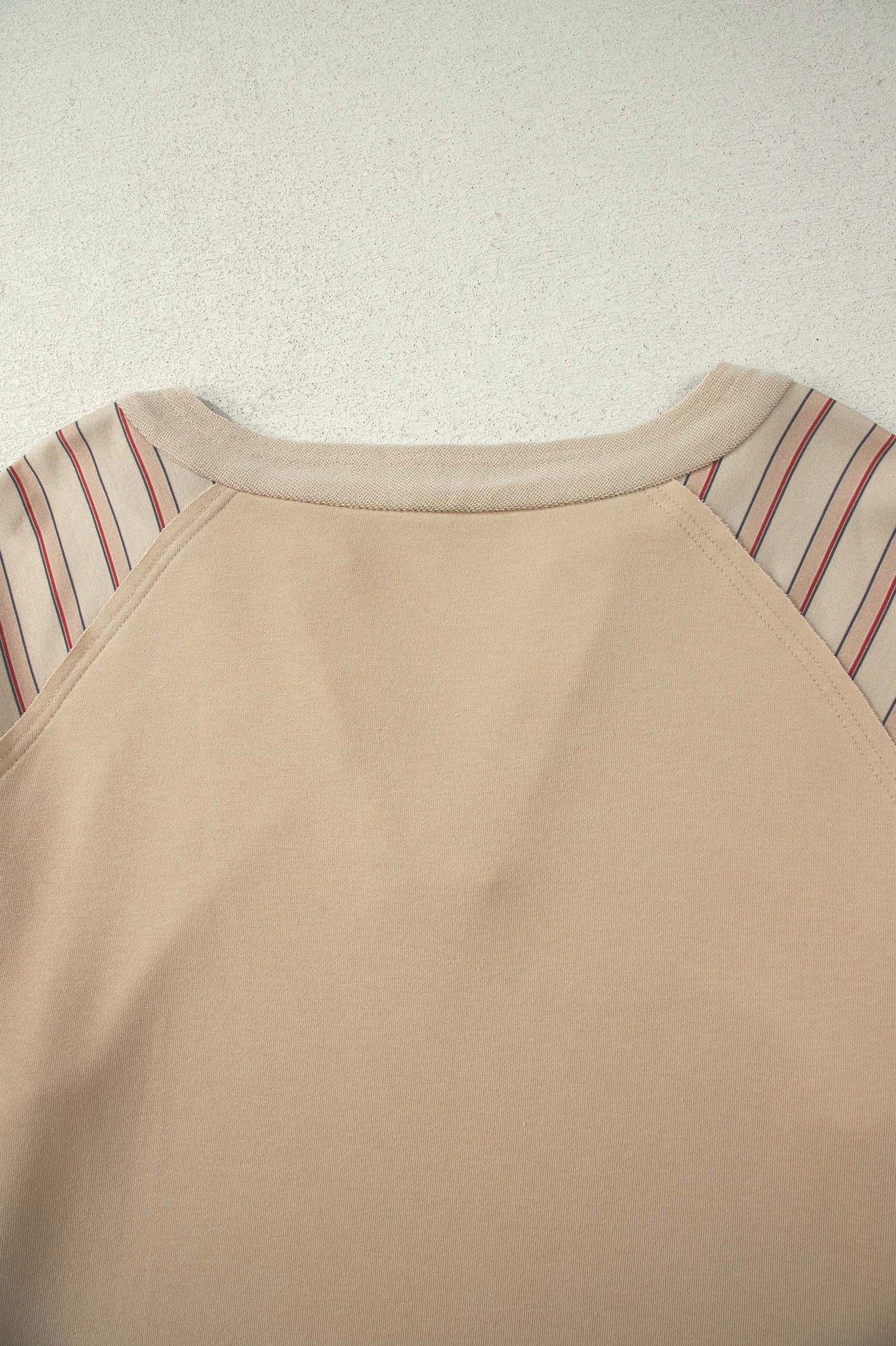 Parchment Striped Raglan Sleeve Notched Neck Raw Edge Plus Size Jumper-Plus Size/Plus Size Tops/Plus Size Long Sleeve Tops-[Adult]-[Female]-2022 Online Blue Zone Planet