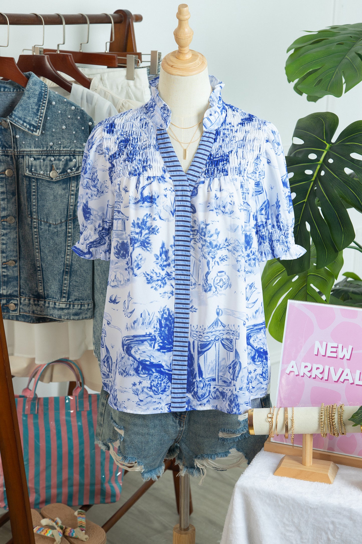 Blue Wild Animal Paradise Striped Detail V Neck Blouse-Tops/Blouses & Shirts-[Adult]-[Female]-2022 Online Blue Zone Planet