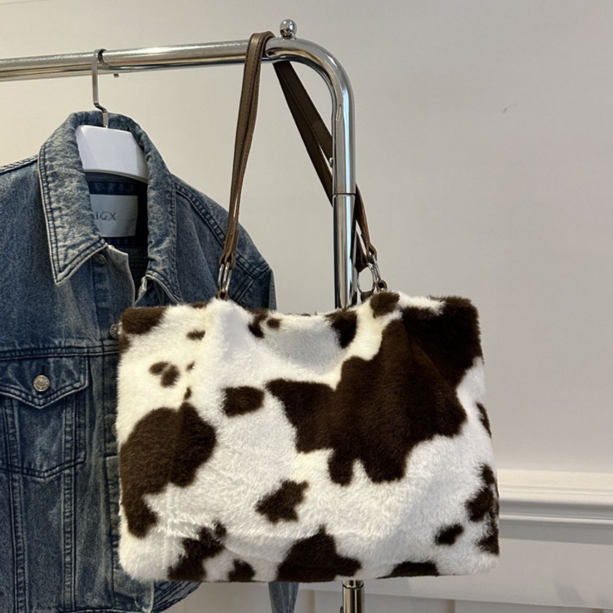 Blue Zone Planet | Cow Print Furry Tote Bag-HANDBAGS-[Adult]-[Female]-2022 Online Blue Zone Planet