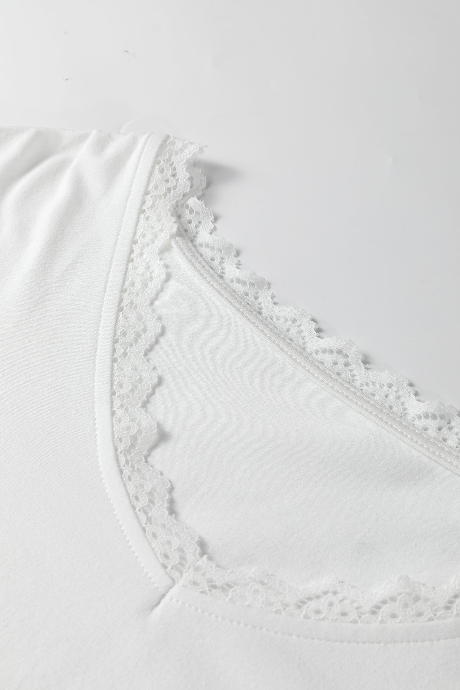 White Lace Trim V Neck Cuffed Long Sleeve Loose Top-Tops/Long Sleeve Tops-[Adult]-[Female]-2022 Online Blue Zone Planet
