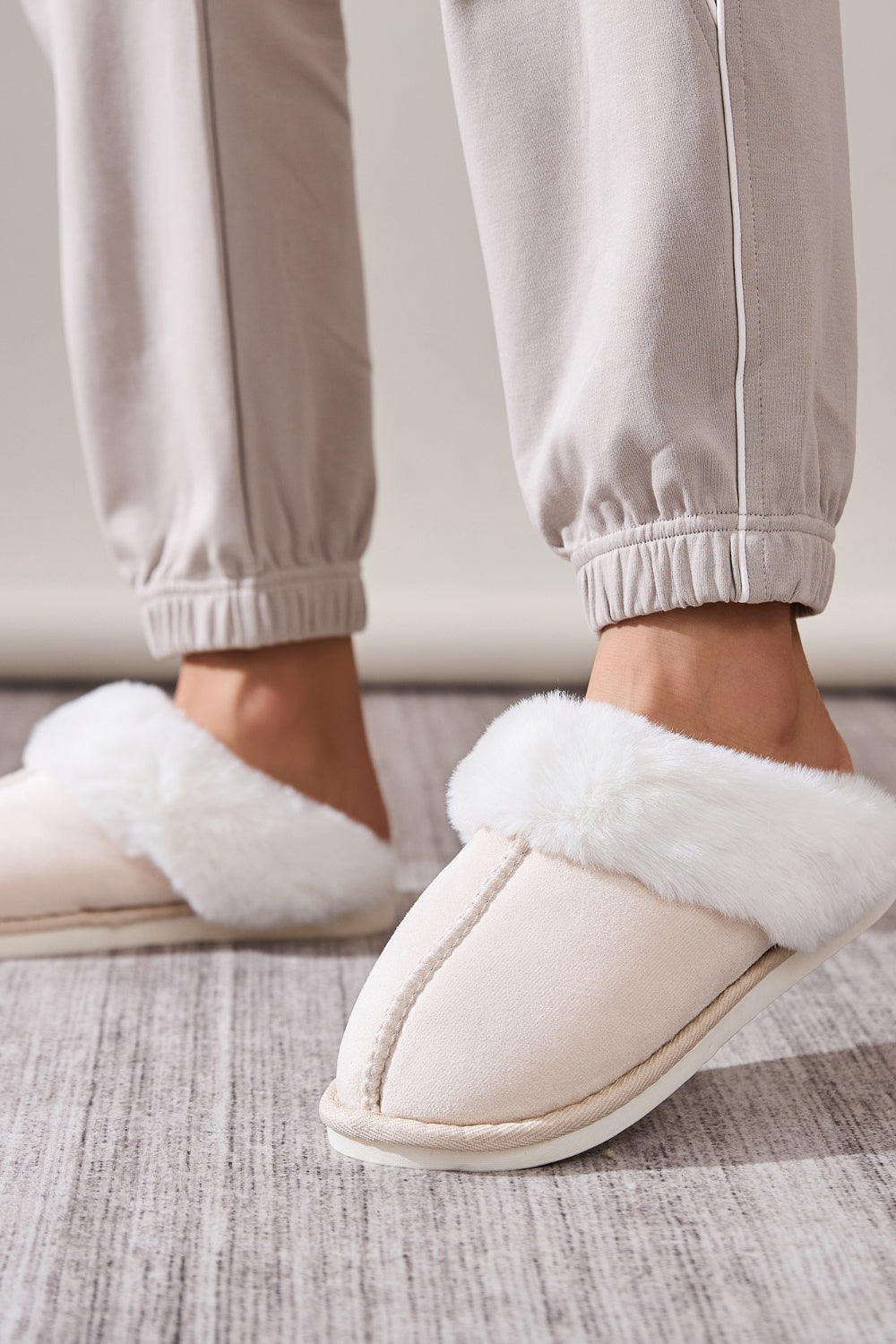 Blue Zone Planet | Faux Fur Round Toe Slippers-SHOES-[Adult]-[Female]-Beige-36-37(US5-6)-2022 Online Blue Zone Planet