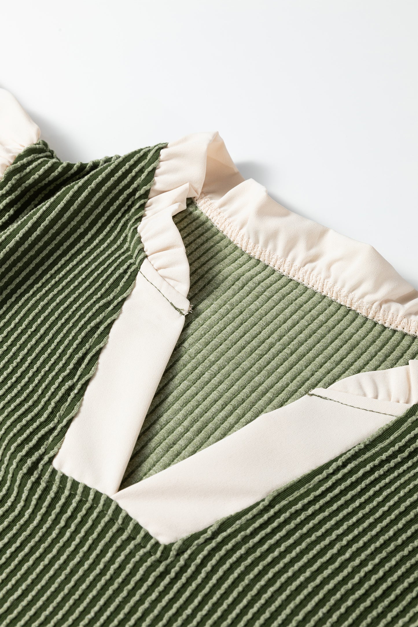 Vineyard Green Plus Size Contrast Frilled Neckline Ruffled Short Sleeve Ribbed Textured Blouse-Plus Size/Plus Size Tops/Plus Size Blouses & Shirts-[Adult]-[Female]-2022 Online Blue Zone Planet