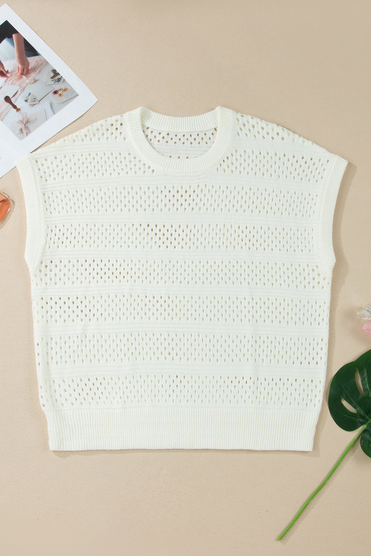 White Plus Size Eyelet Hollow Out Knit Ribbed Trim Short Sleeve Dolman Sweater-Plus Size/Plus Size Sweaters & Cardigans-[Adult]-[Female]-2022 Online Blue Zone Planet