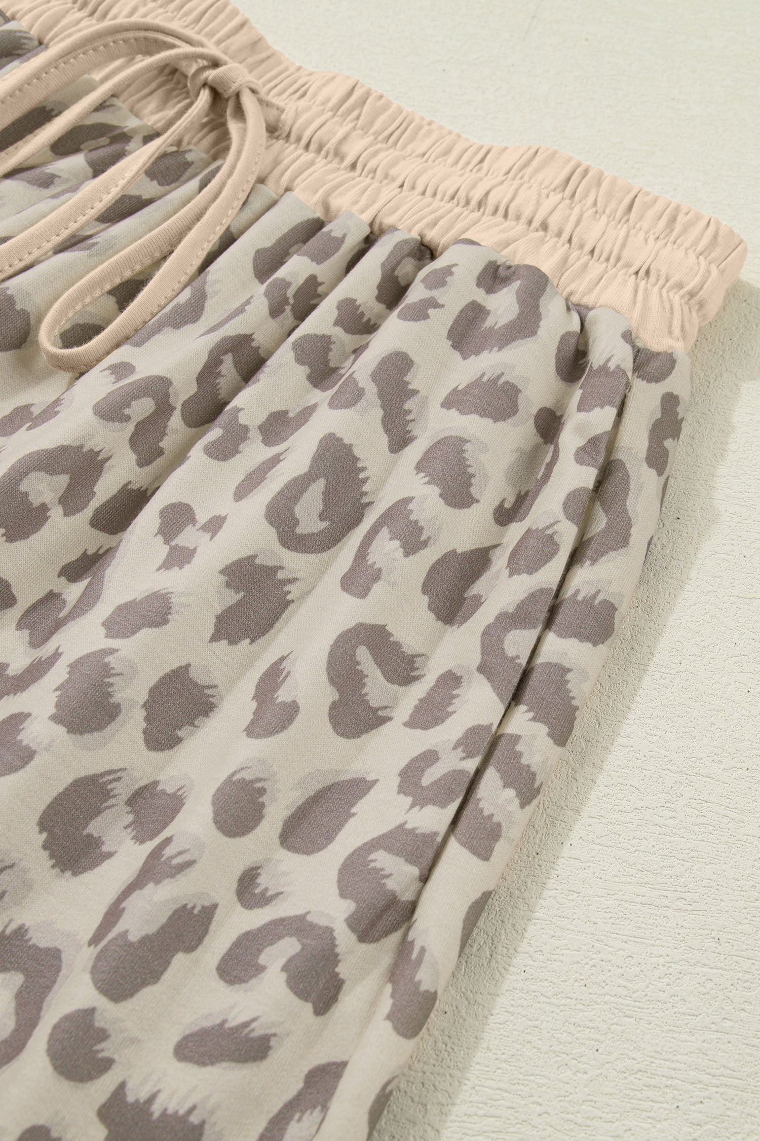 Khaki V Neck Collar Leopard Printed 2pcs Short Set-Two Piece Sets/Short Sets-[Adult]-[Female]-2022 Online Blue Zone Planet
