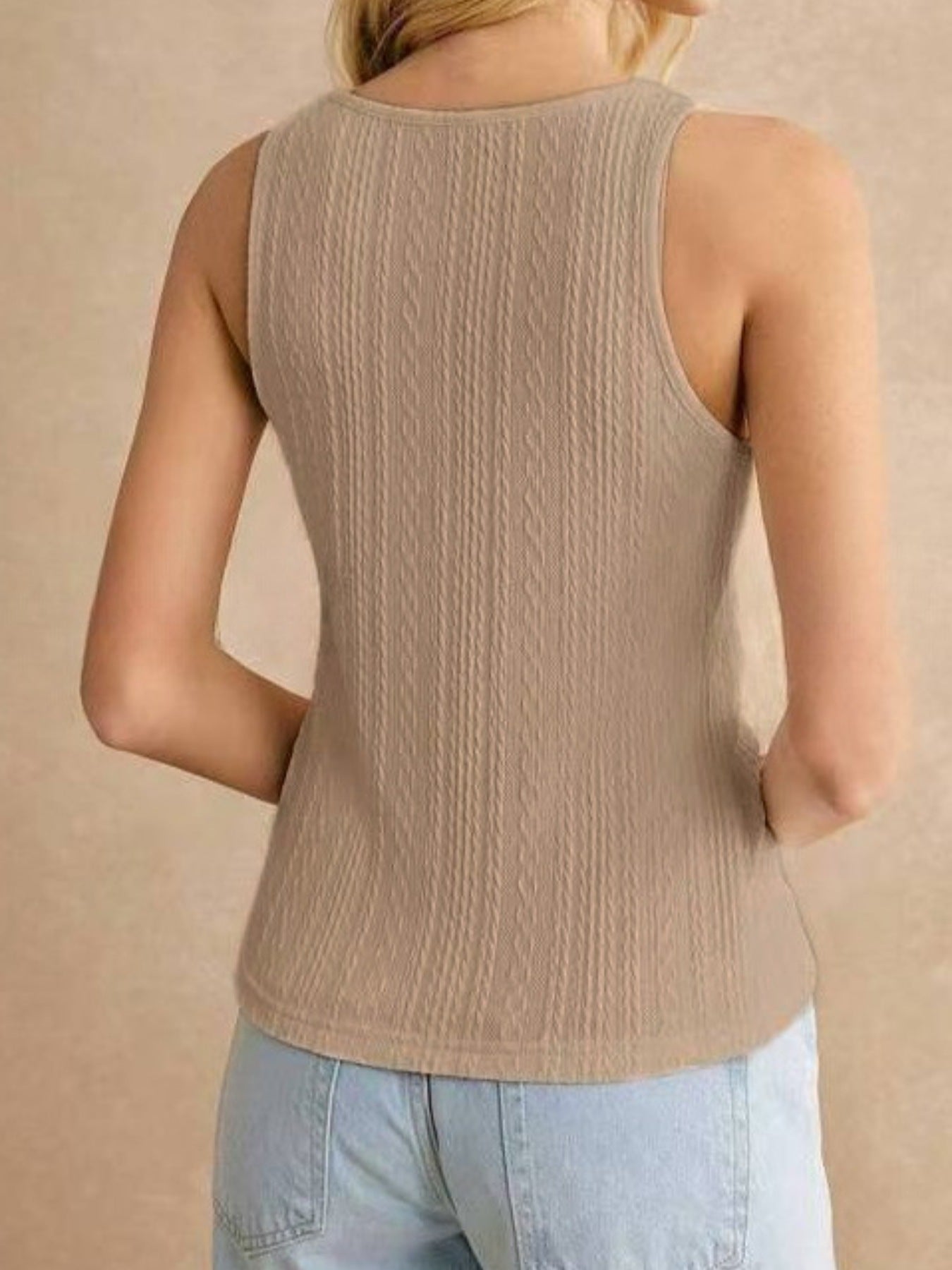 90be8449-e87f-40bf-8a2c-bd4e849989ae-Max