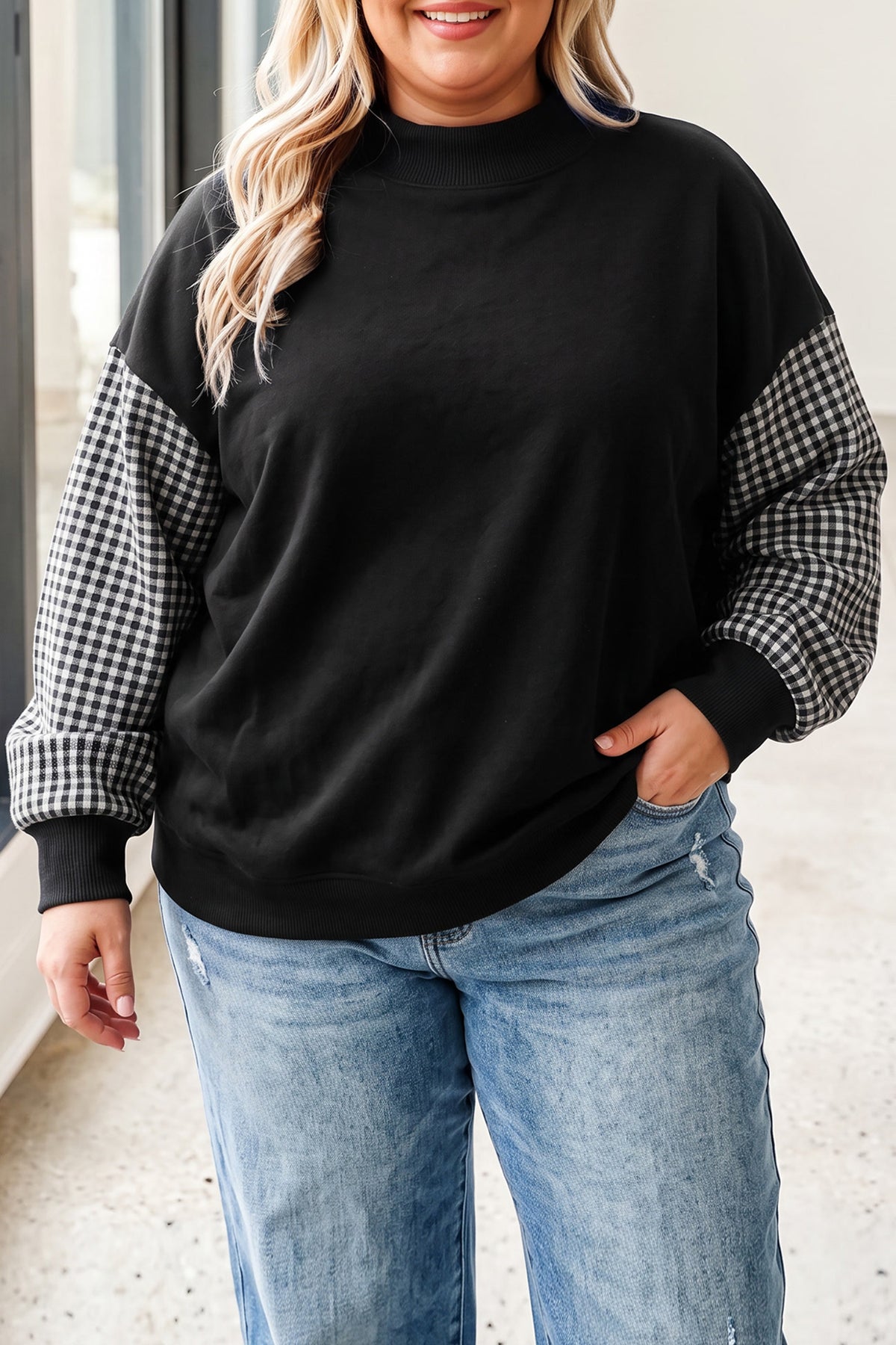 Black Patchwork Plaid Loose Fit Long Sleeve Plus Size Sweatshirt