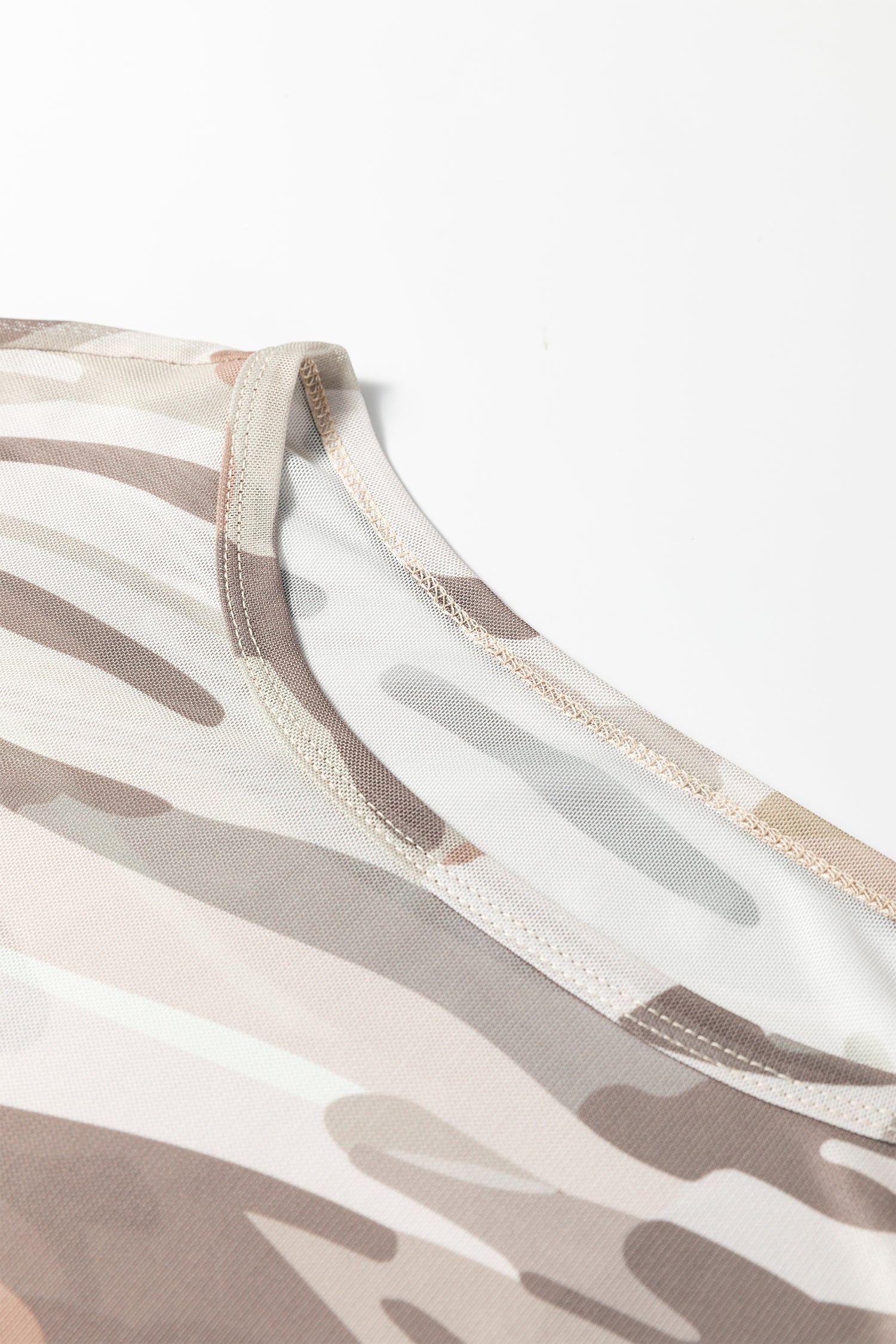 Green Plus Size Western Camo Print Mesh Long Sleeve Top-Plus Size/Plus Size Tops/Plus Size Long Sleeve Tops-[Adult]-[Female]-2022 Online Blue Zone Planet