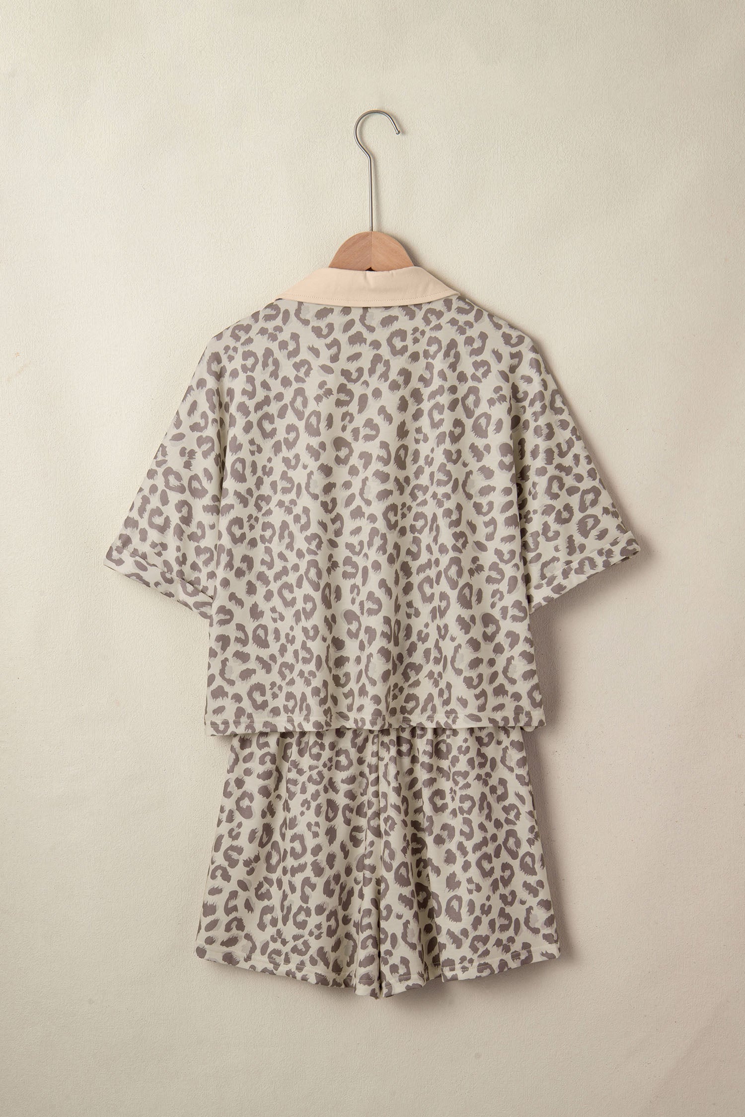 Khaki V Neck Collar Leopard Printed 2pcs Short Set-Two Piece Sets/Short Sets-[Adult]-[Female]-2022 Online Blue Zone Planet