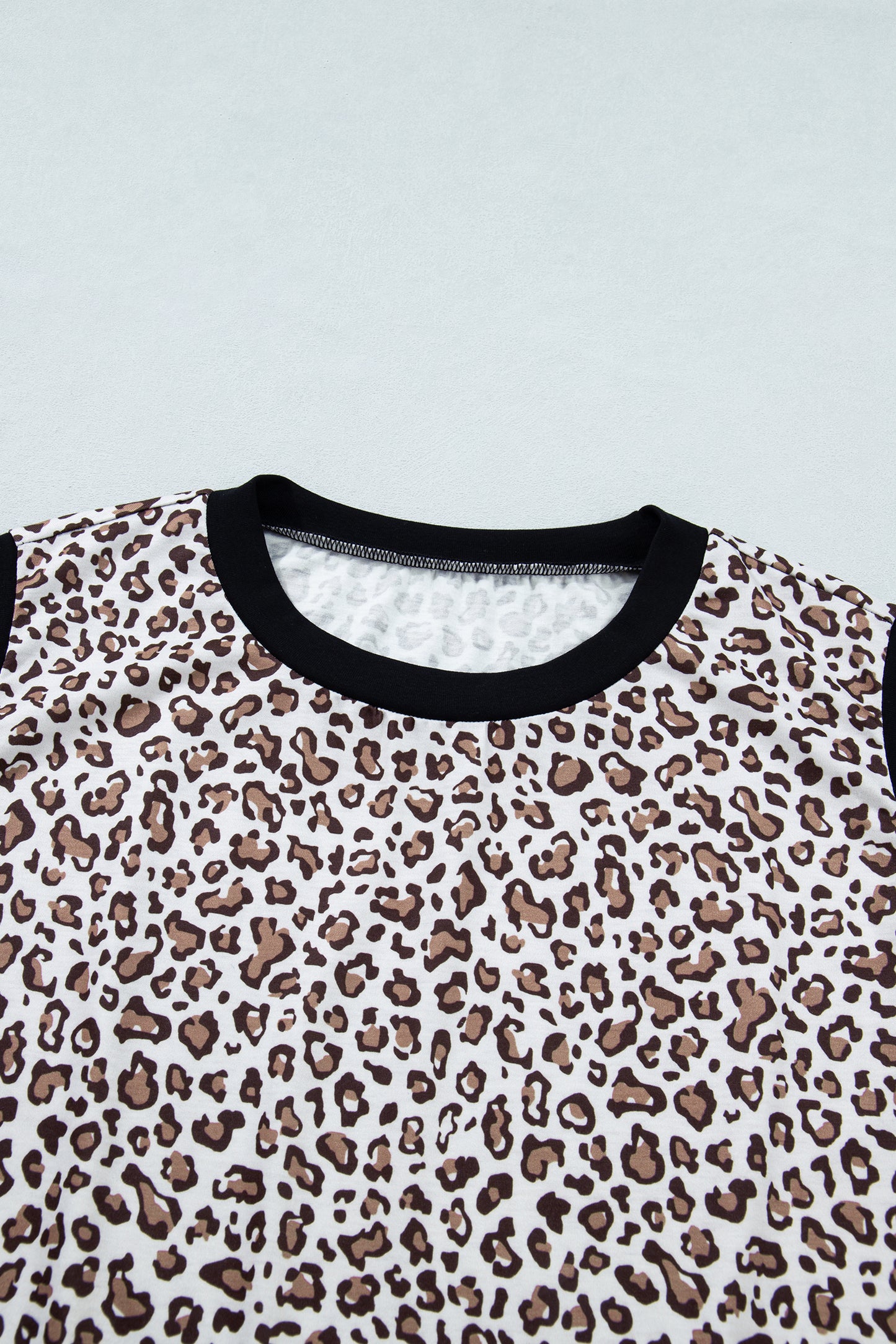 Khaki Contrast Trim Plus Size Leopard Vest-Plus Size/Plus Size Tops/Plus Size Tank Tops-[Adult]-[Female]-2022 Online Blue Zone Planet