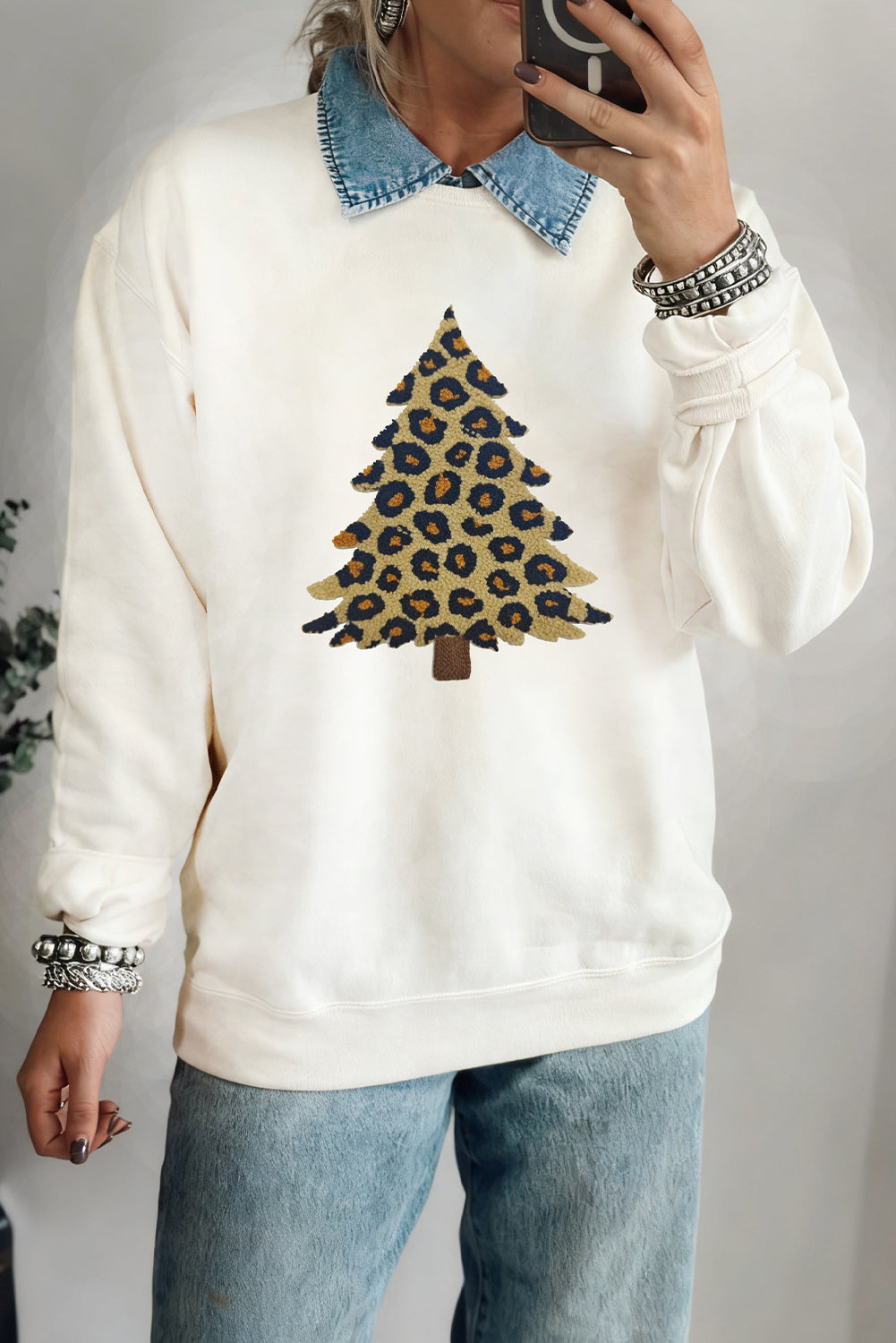 White Plush Leopard Tree Patched Drop Shoulder Sweatshirt-Graphic/Graphic Sweatshirts-[Adult]-[Female]-White-S-2022 Online Blue Zone Planet