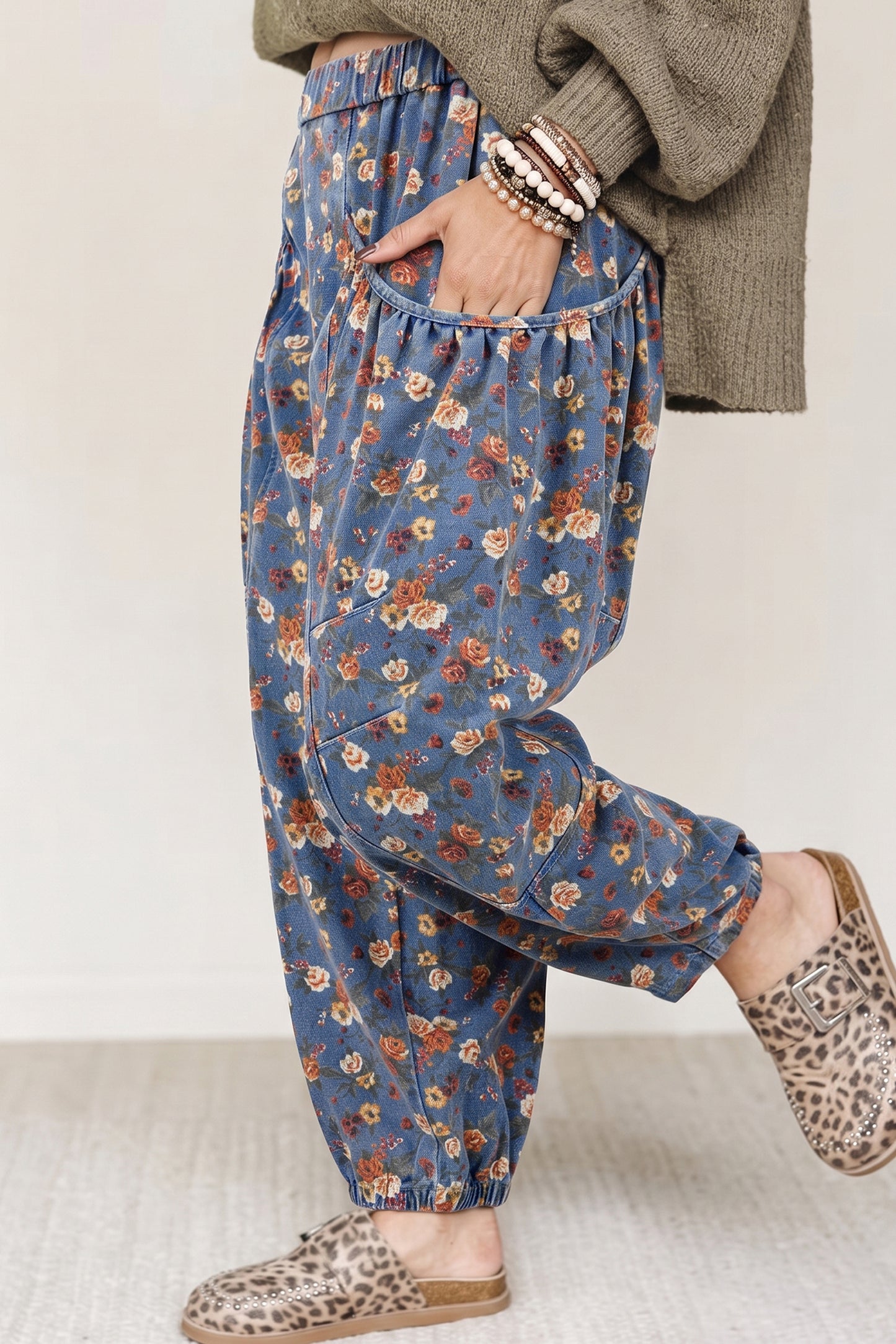 Beau Blue Retro Floral Print Elastic Waist Pocketed Barrel Jeans