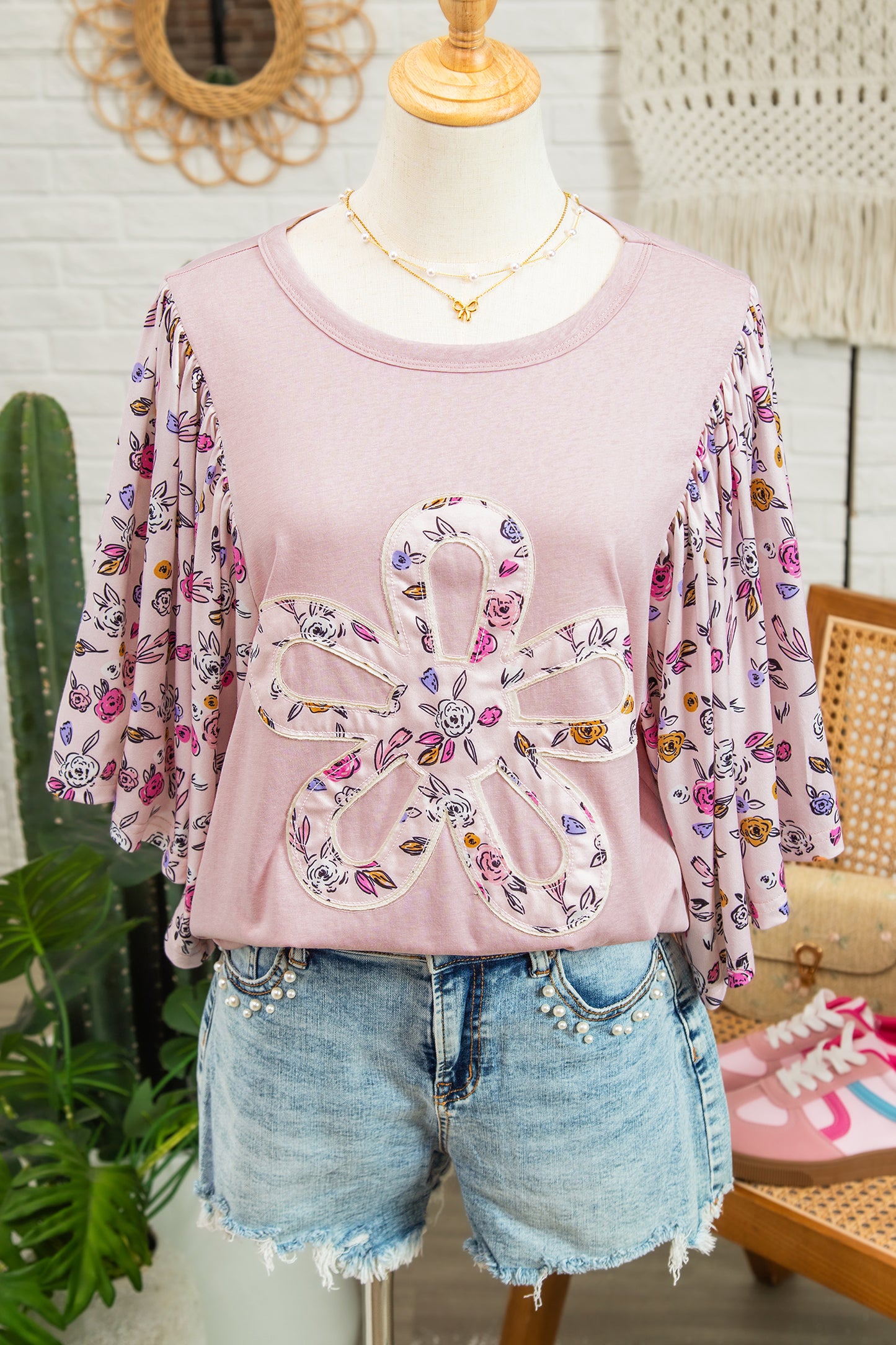 Pink Contrast Floral Patched Flowy Half Sleeve Blouse-Tops/Blouses & Shirts-[Adult]-[Female]-2022 Online Blue Zone Planet