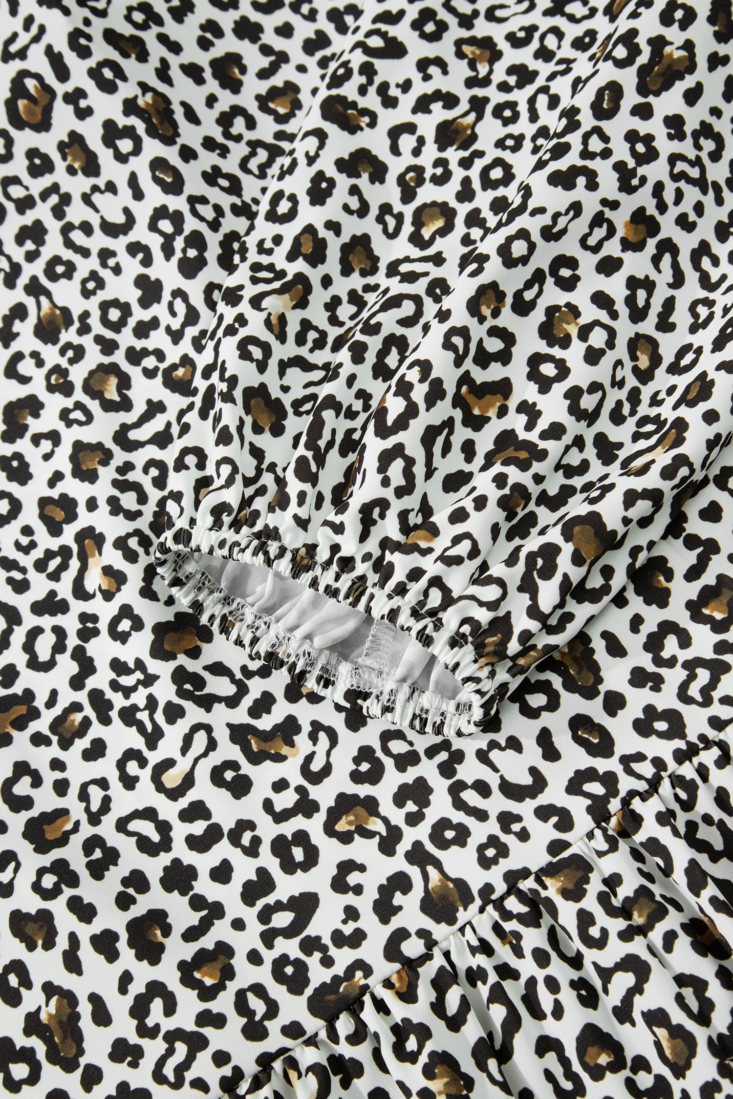 Khaki Plus Size Buttoned Contrast Trim Puff Sleeve Leopard Print Blouse-Plus Size/Plus Size Tops/Plus Size Blouses & Shirts-[Adult]-[Female]-2022 Online Blue Zone Planet