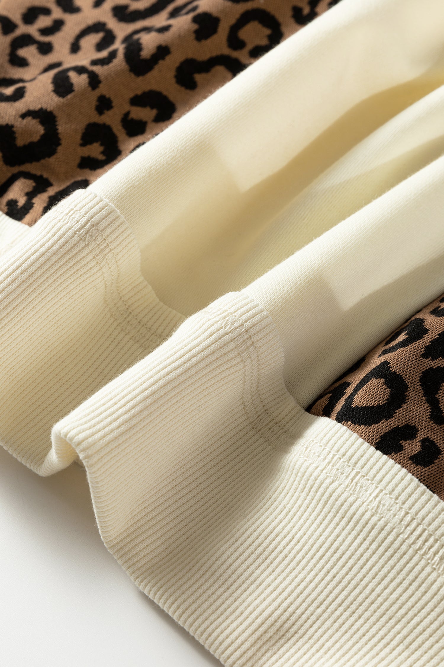 Beige Raw Seam Color Block Leopard Patchwork Baggy Long Sleeve Top-Tops/Long Sleeve Tops-[Adult]-[Female]-2022 Online Blue Zone Planet