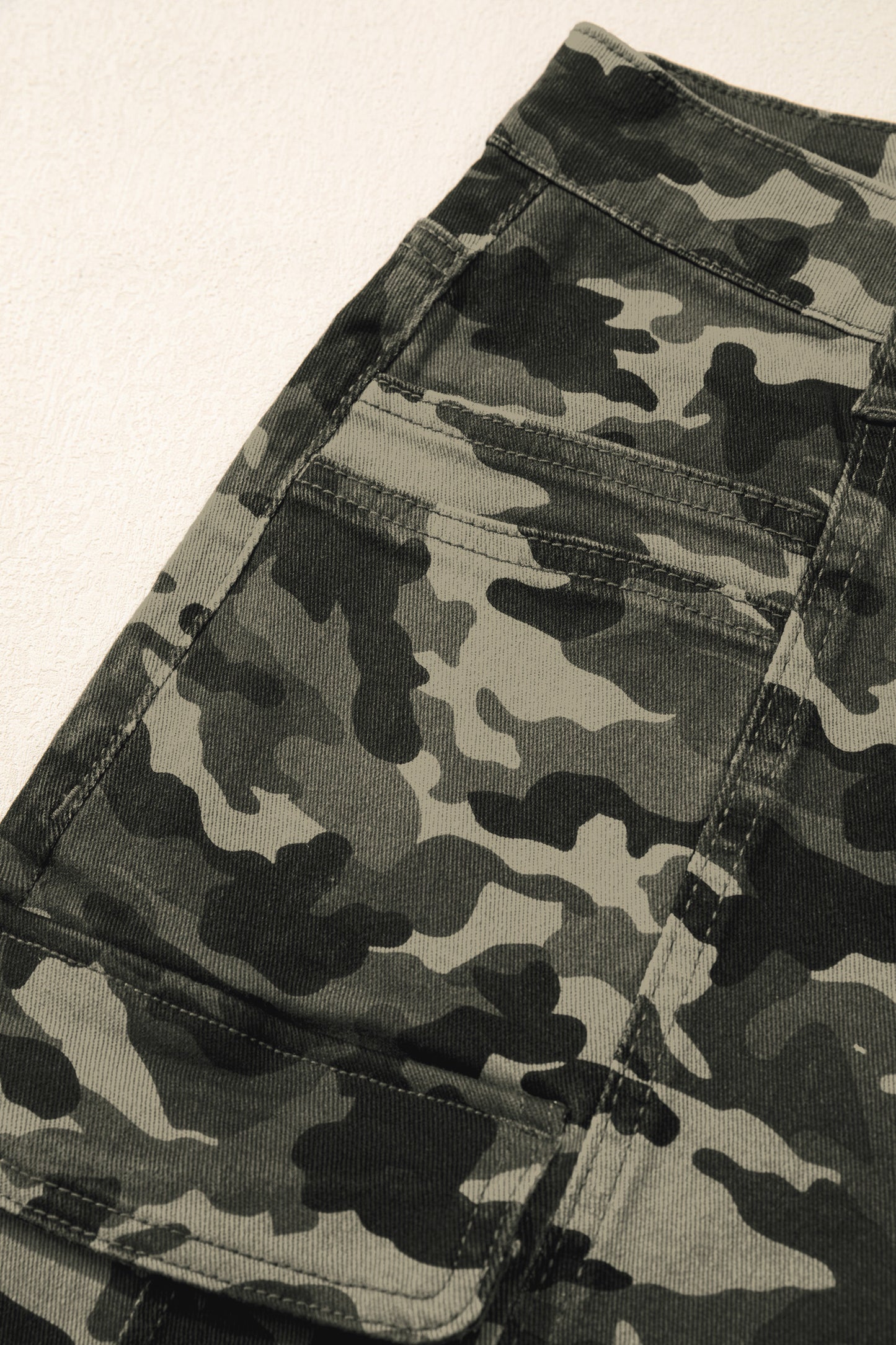 Green Camouflage Print Multi Pocketed Womens Denim Pants-Bottoms/Pants & Culotte-[Adult]-[Female]-2022 Online Blue Zone Planet
