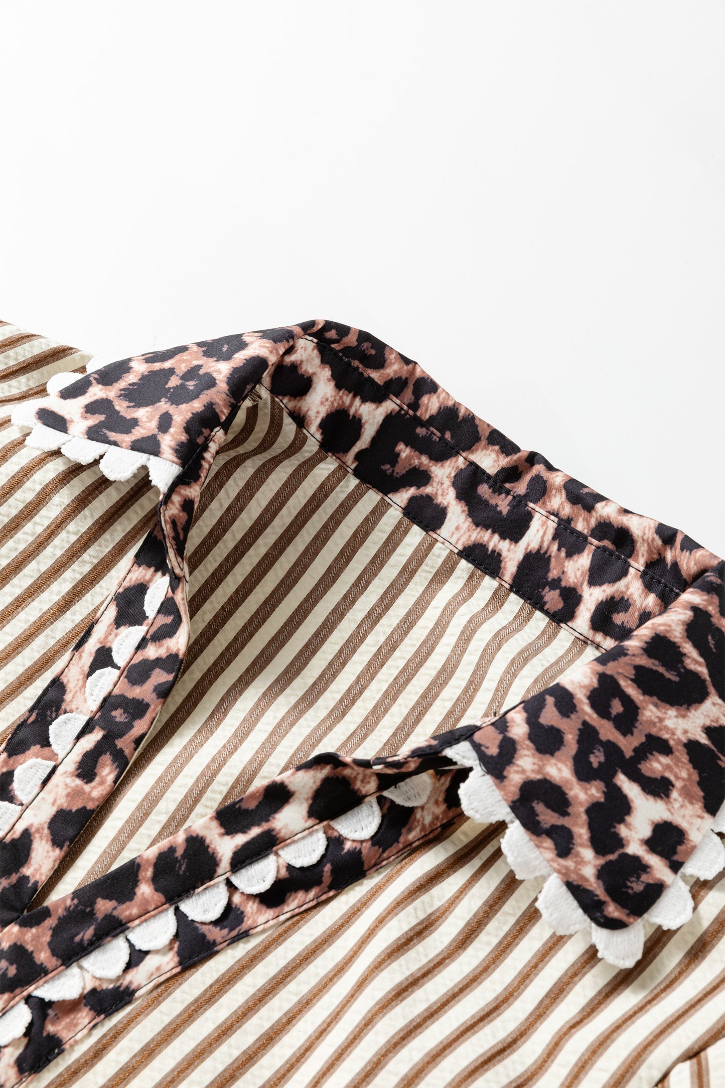 Brown Stripe Ricrac Trim Short Puff Sleeve Leopard Patchwork Collar V Neck Blouse-Tops/Blouses & Shirts-[Adult]-[Female]-2022 Online Blue Zone Planet