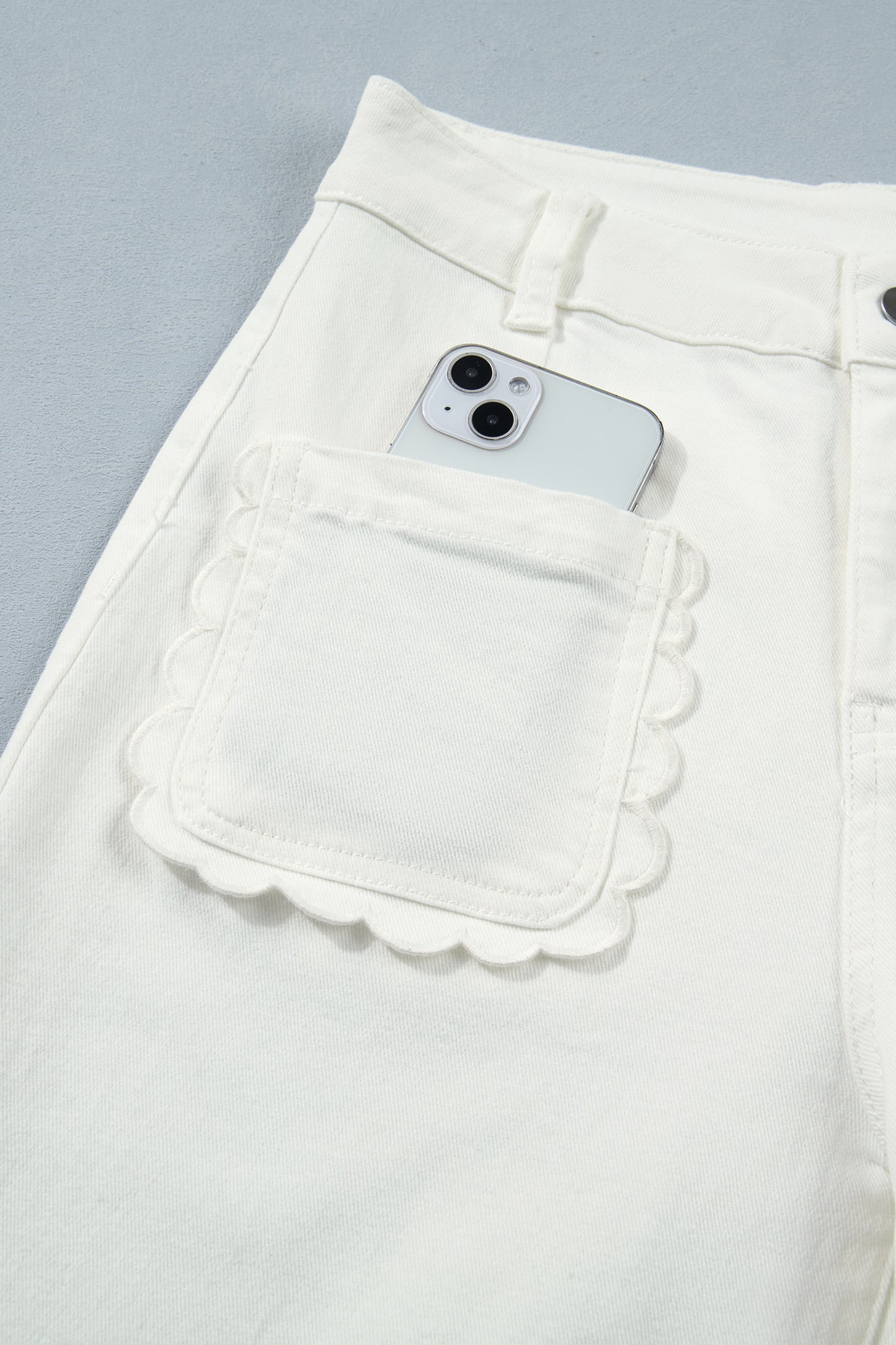White Solid Color Scalloped Patch Pocket Shift Jeans-Bottoms/Jeans-[Adult]-[Female]-2022 Online Blue Zone Planet