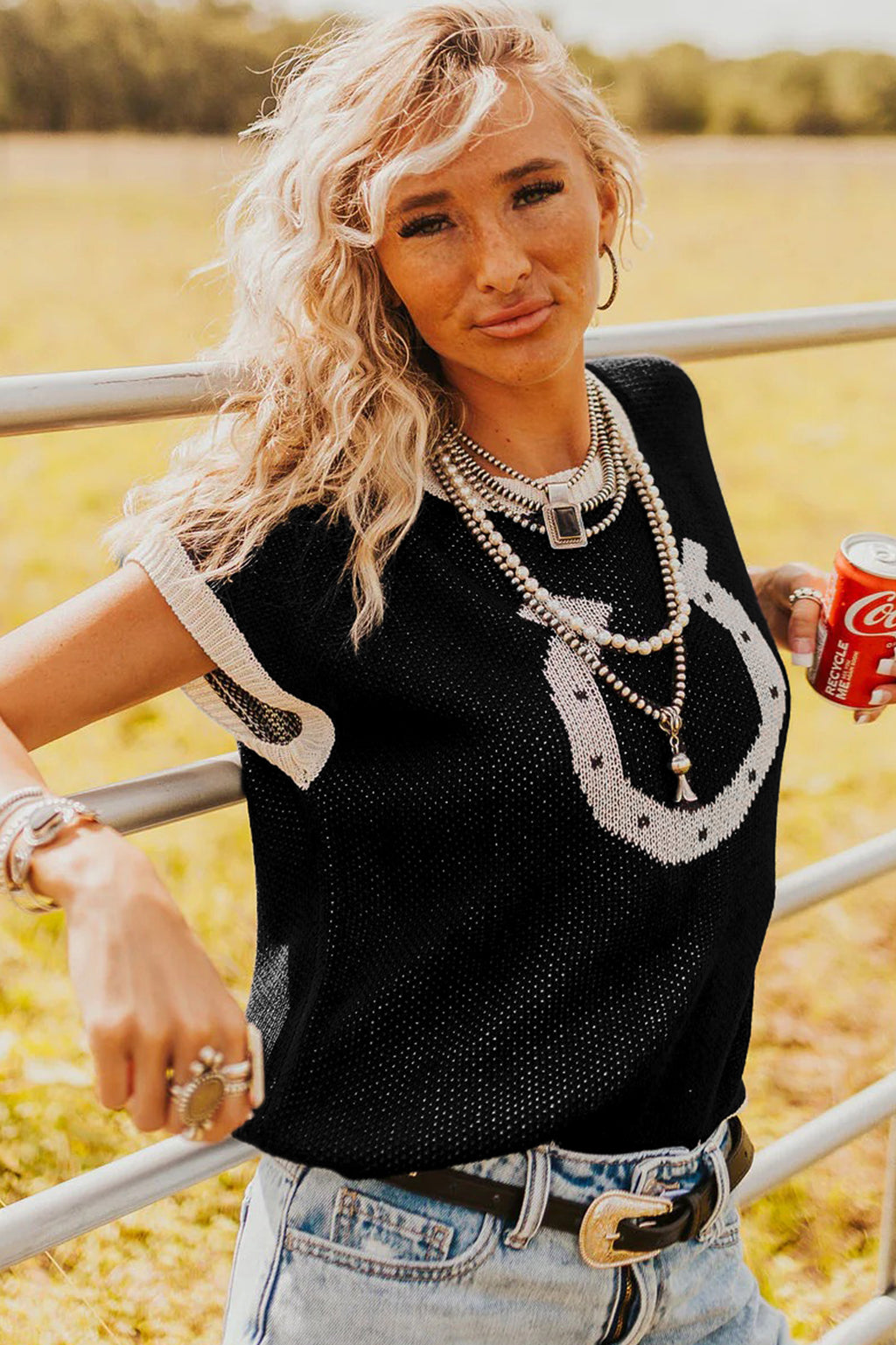 Black Horse Shoe Pattern Contrast Trim Short Sleeve Sweater-Sweaters & Cardigans/Short Sleeve Sweaters-[Adult]-[Female]-2022 Online Blue Zone Planet