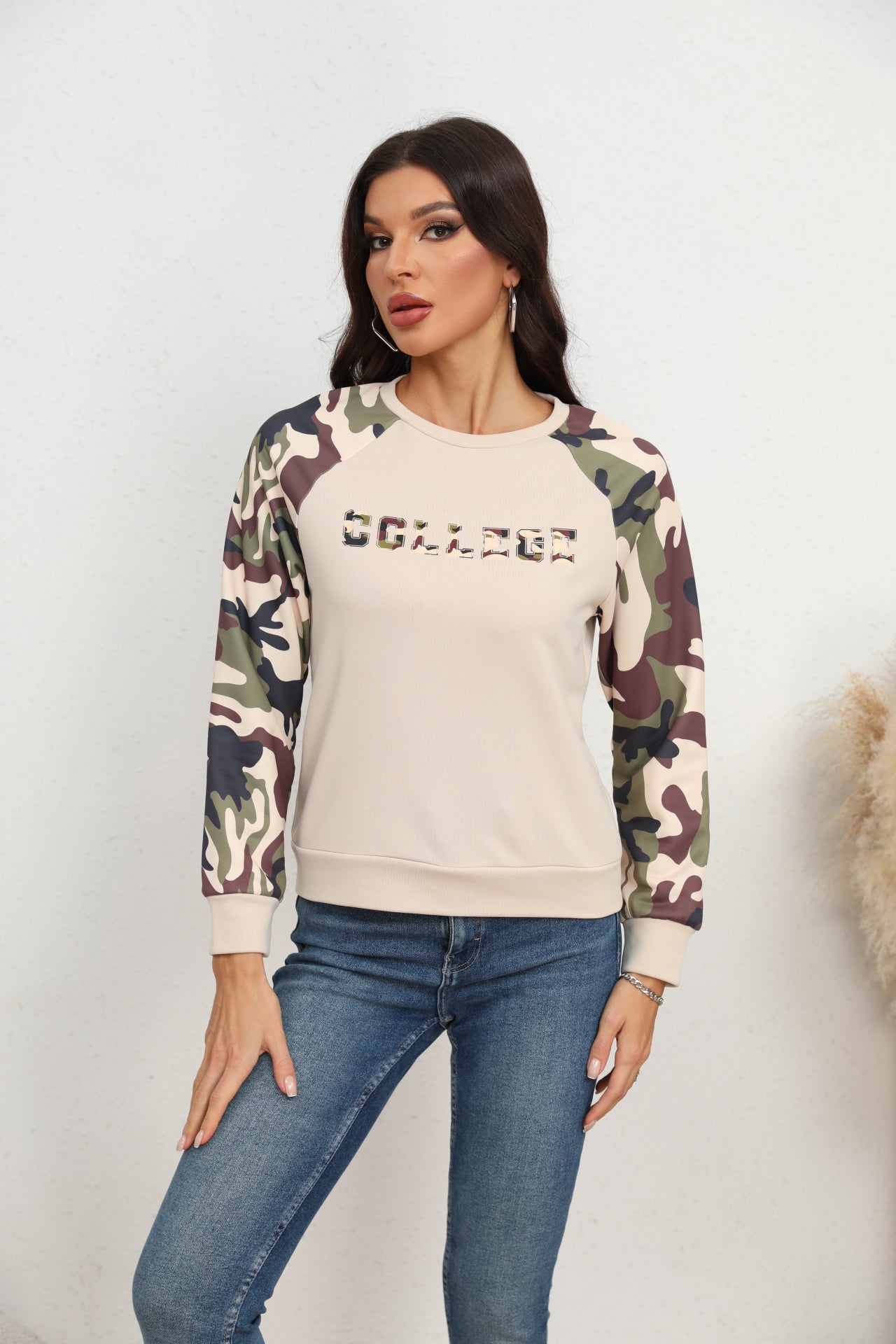 Camouflage Raglan Sleeve Sweatshirt BLUE ZONE PLANET