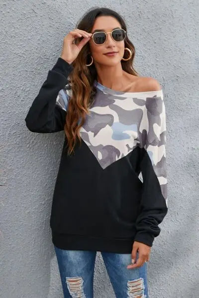 Camouflage Round Neck Long Sleeve Sweatshirt BLUE ZONE PLANET