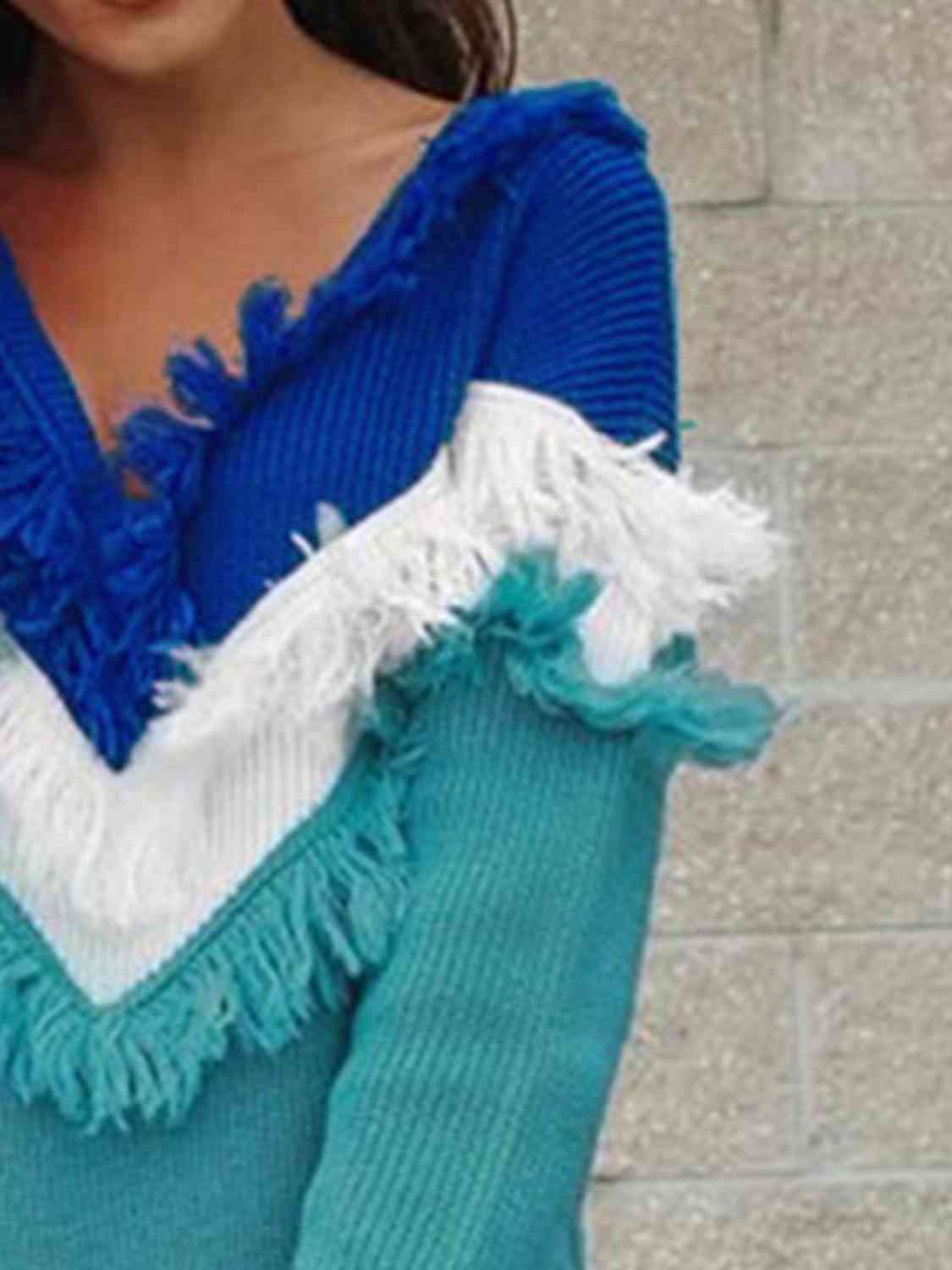 Color Block Fringed V-Neck Sweater BLUE ZONE PLANET