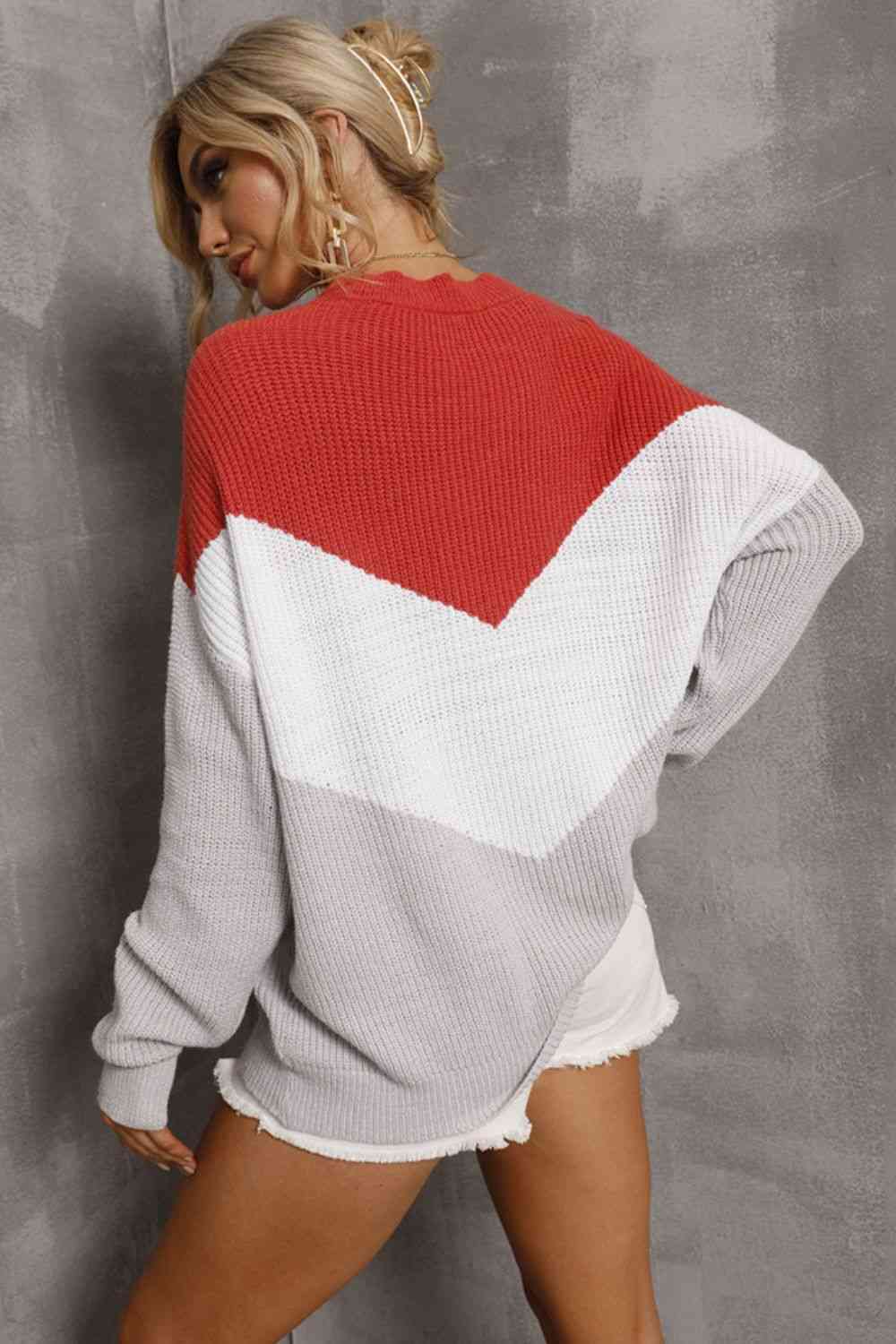 Color Block Round Neck Rib-Knit Sweater BLUE ZONE PLANET
