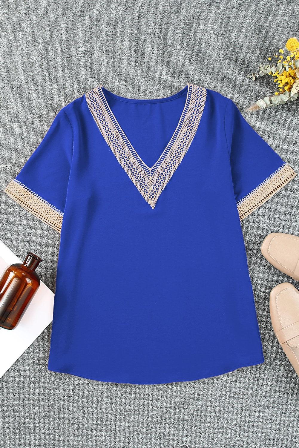 Contrast V-Neck Blouse BLUE ZONE PLANET