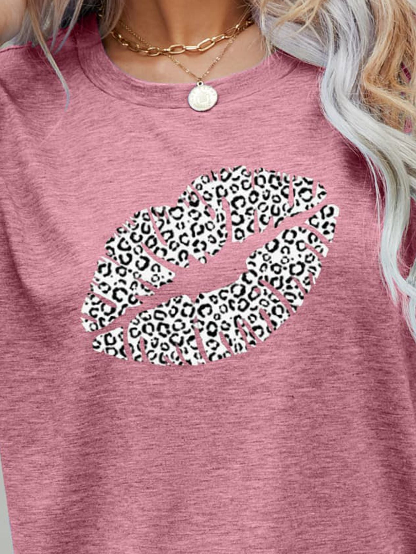 Leopard Lip Graphic Round Neck Tee BLUE ZONE PLANET