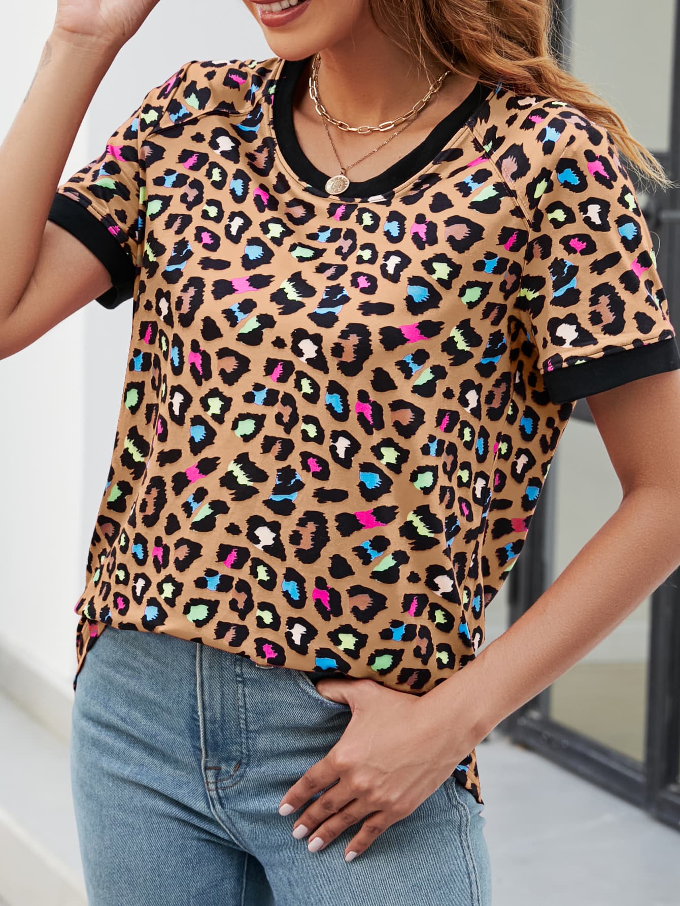 Leopard Round Neck Short Sleeve Tee Shirt BLUE ZONE PLANET