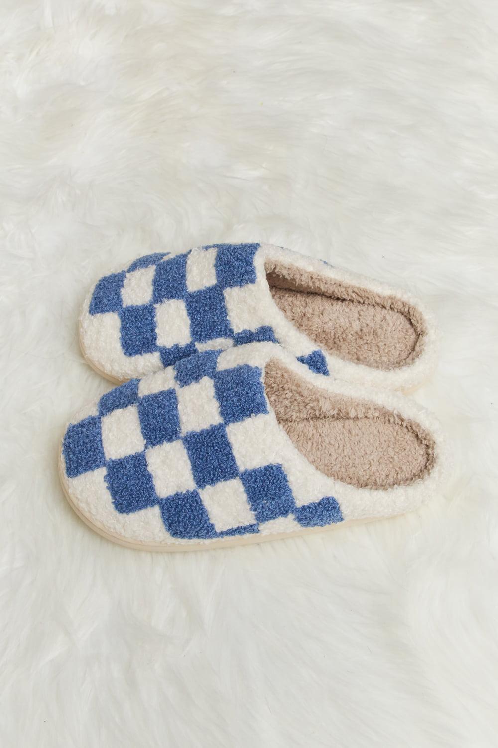 Melody Checkered Print Plush Slide Slippers BLUE ZONE PLANET