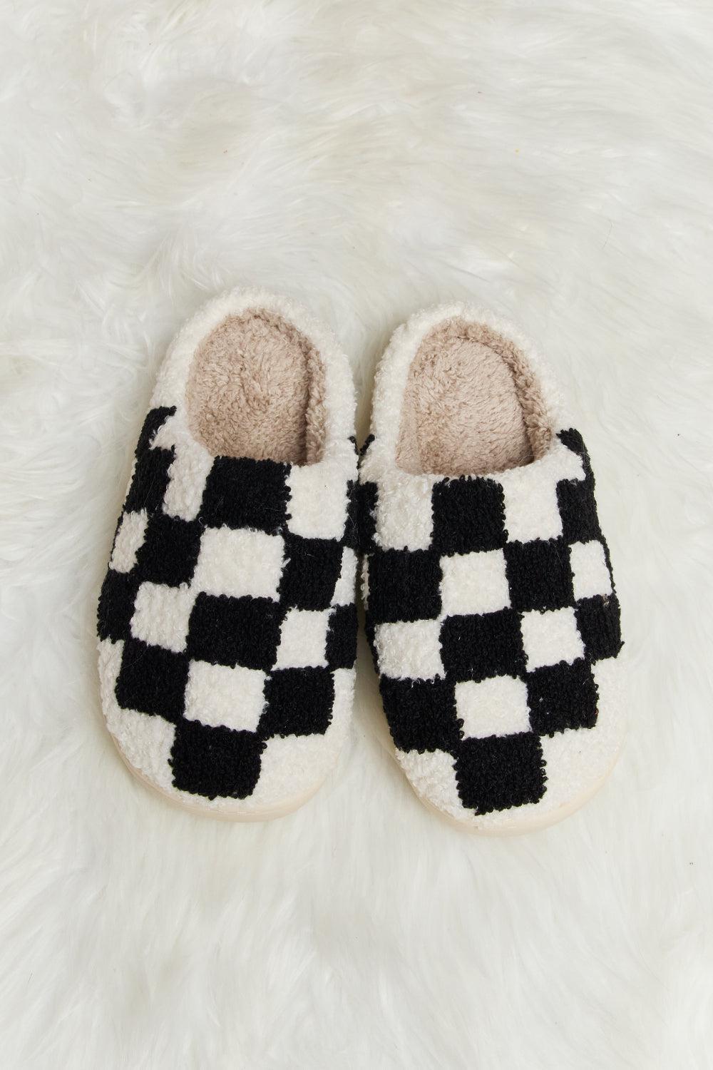 Melody Checkered Print Plush Slide Slippers BLUE ZONE PLANET