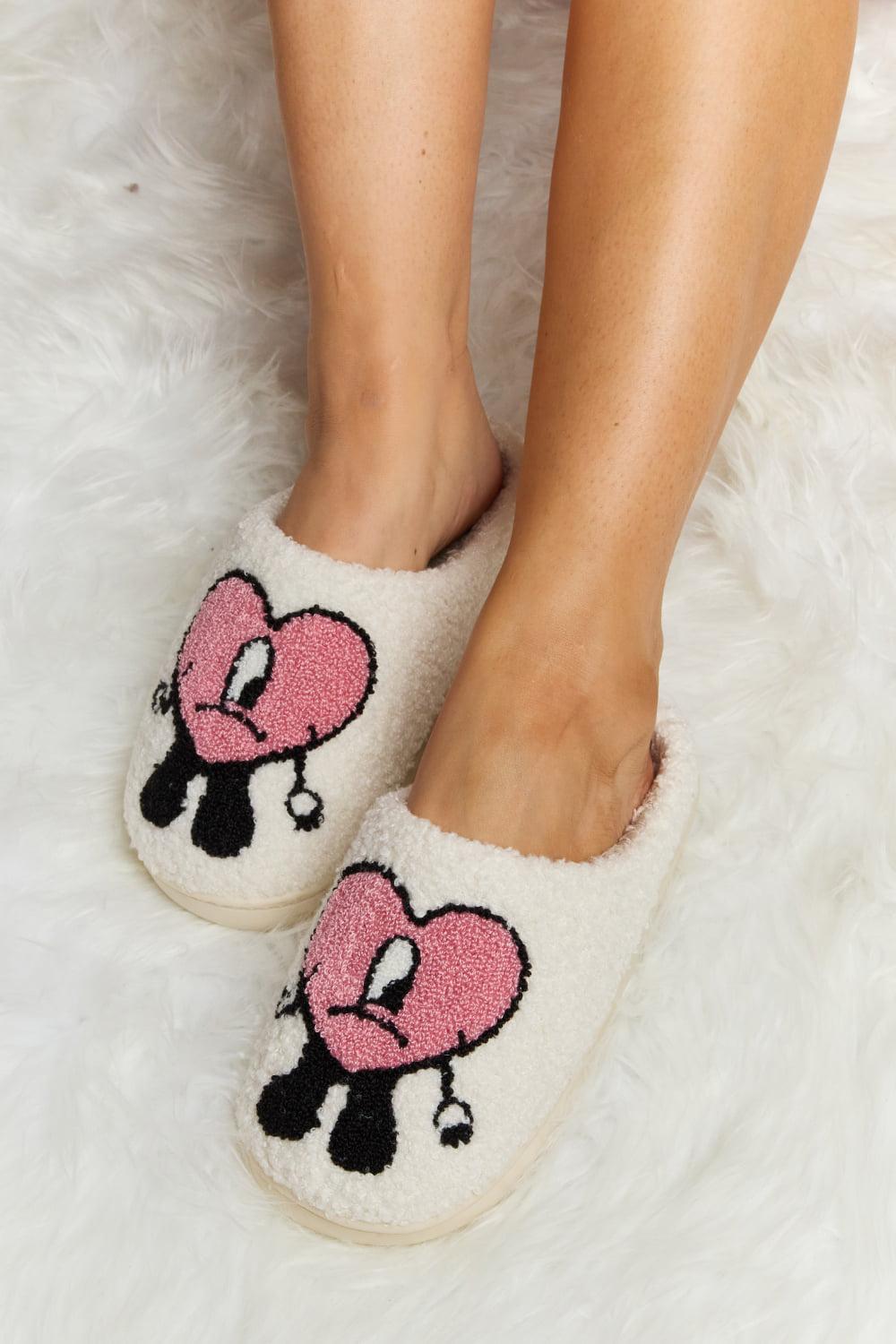 Melody Love Heart Print Plush Slippers BLUE ZONE PLANET