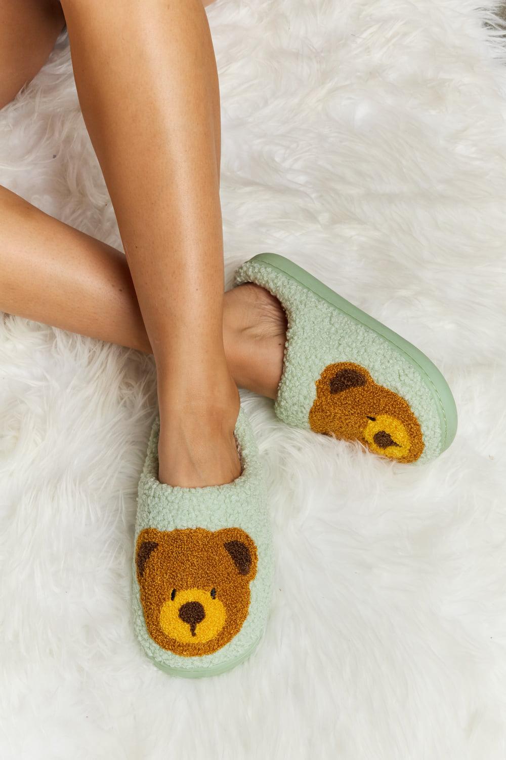 Melody Teddy Bear Print Plush Slide Slippers BLUE ZONE PLANET