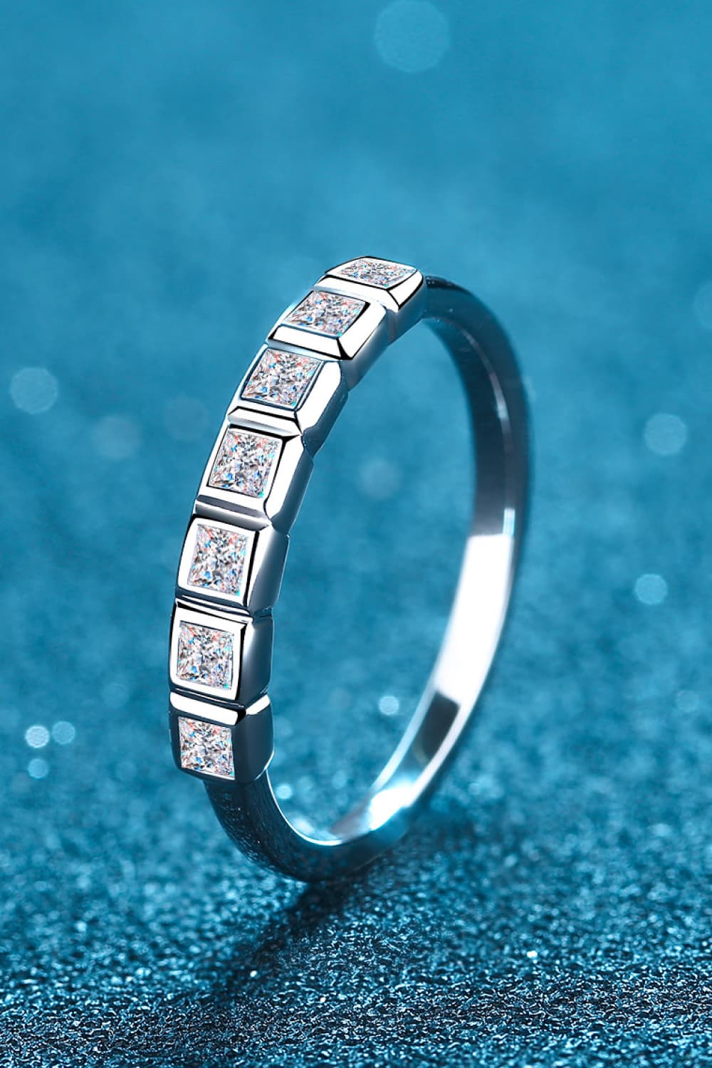 Moissanite Rhodium-Plated Half-Eternity Ring BLUE ZONE PLANET