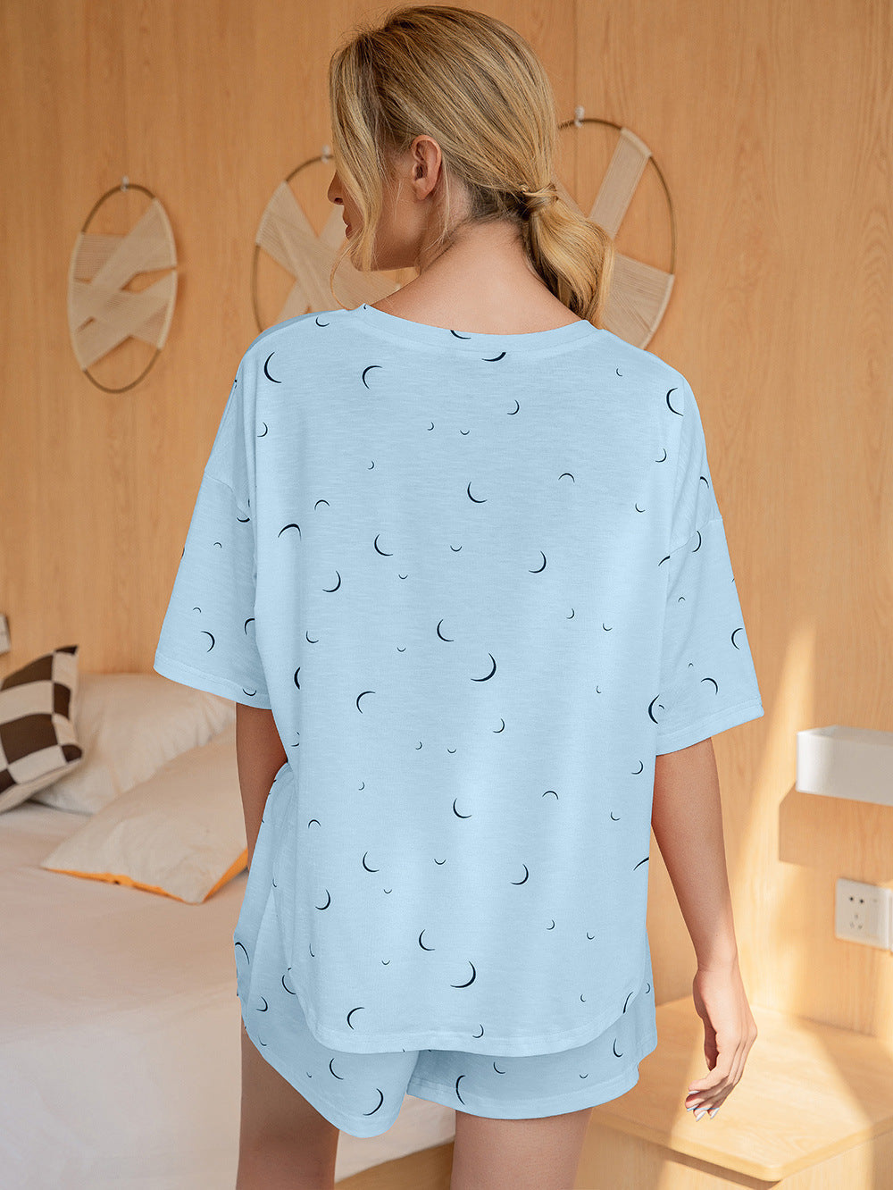 Moon Print T-Shirt and Shorts Lounge Set BLUE ZONE PLANET