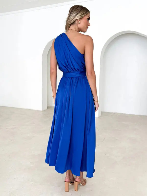 One Shoulder Slim Waist Strapless Backless Dress BLUE ZONE PLANET