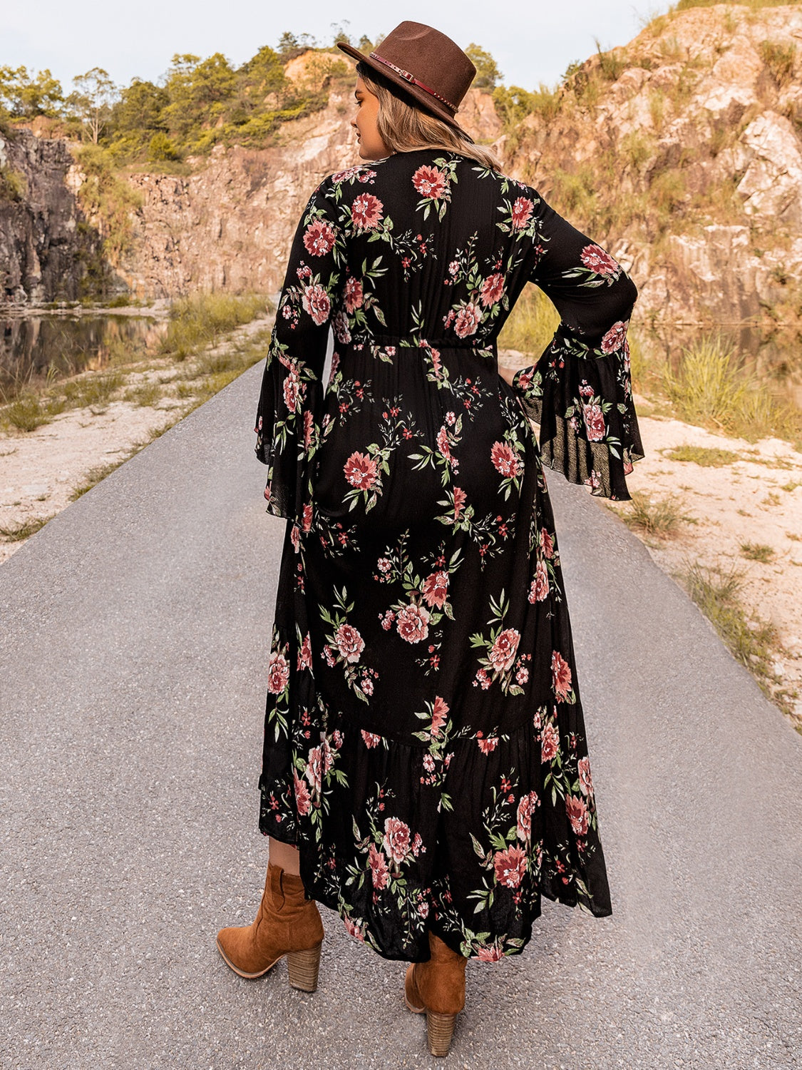 Plus Size Floral Flare Sleeve Dress BLUE ZONE PLANET