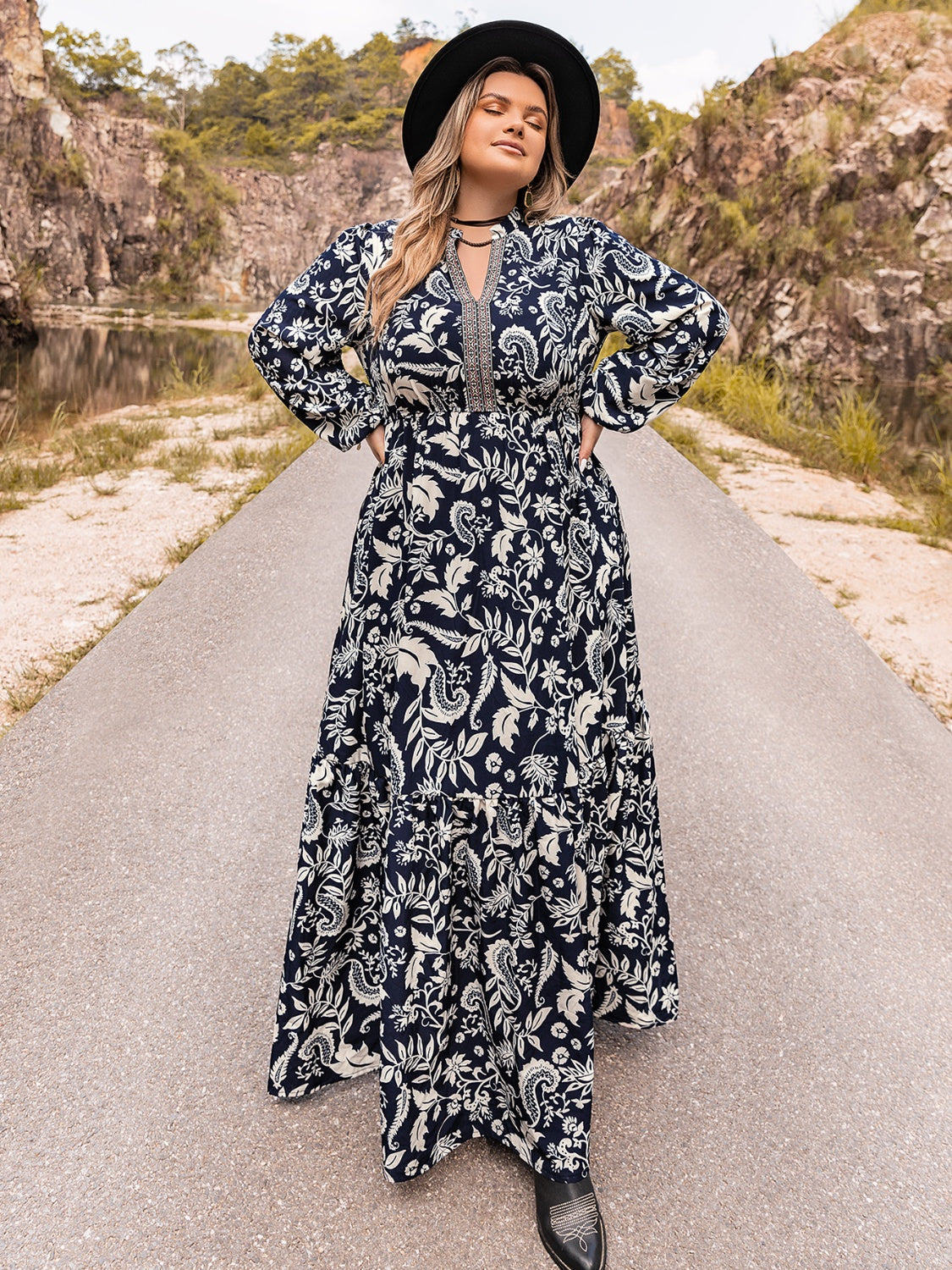 Blue Planet | Botanical Plus Size Long Sleeve Maxi Dress - Blue Blue Planet | Botanical Plus Size Long Sleeve Maxi Dress - Blue