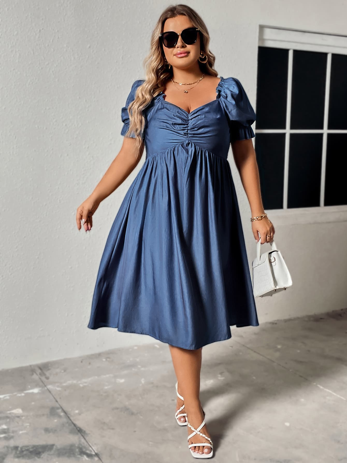 Plus Size Ruched Sweetheart Neck Dress BLUE ZONE PLANET