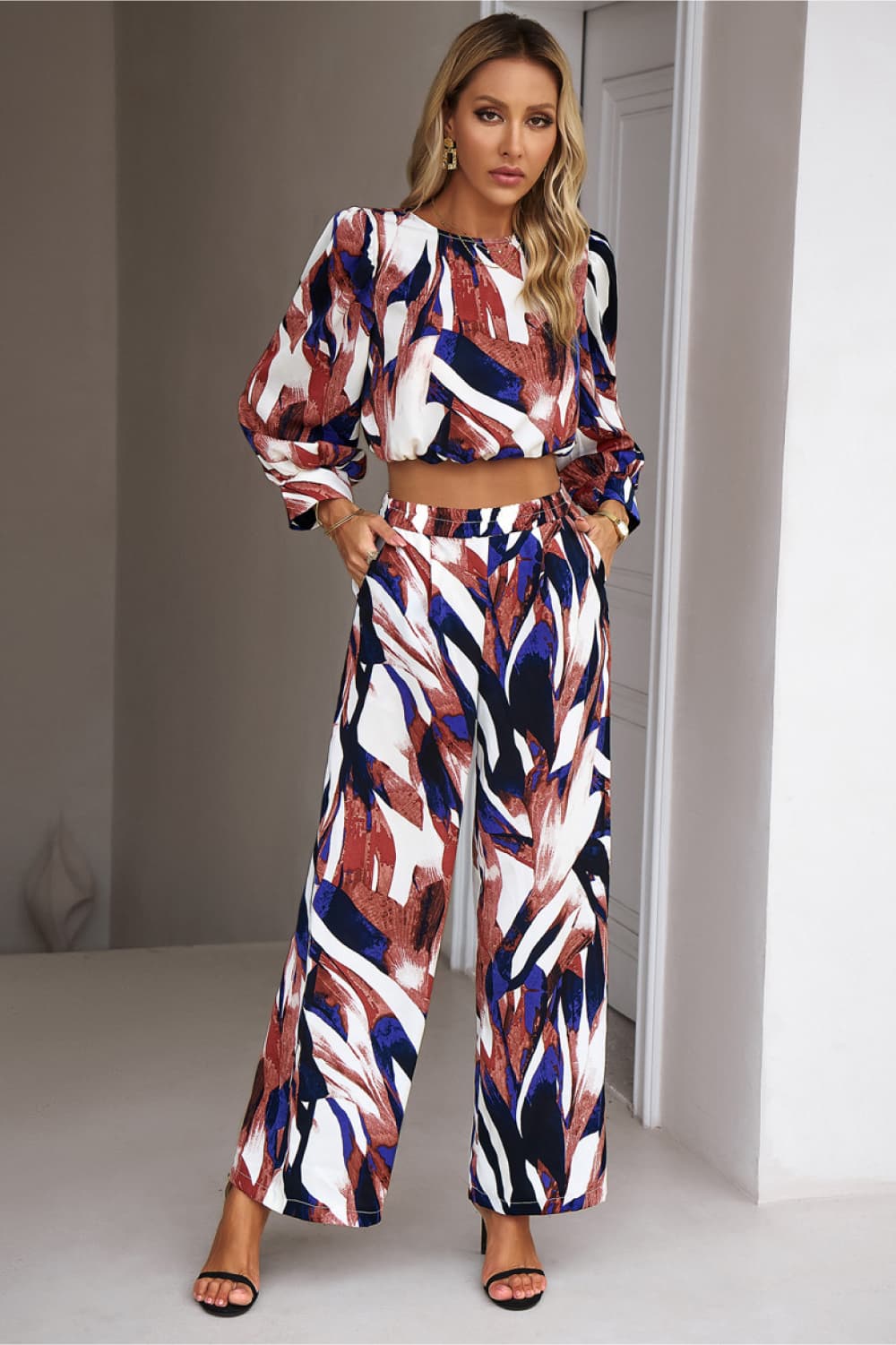 Printed Cropped Top and Pants Set BLUE ZONE PLANET