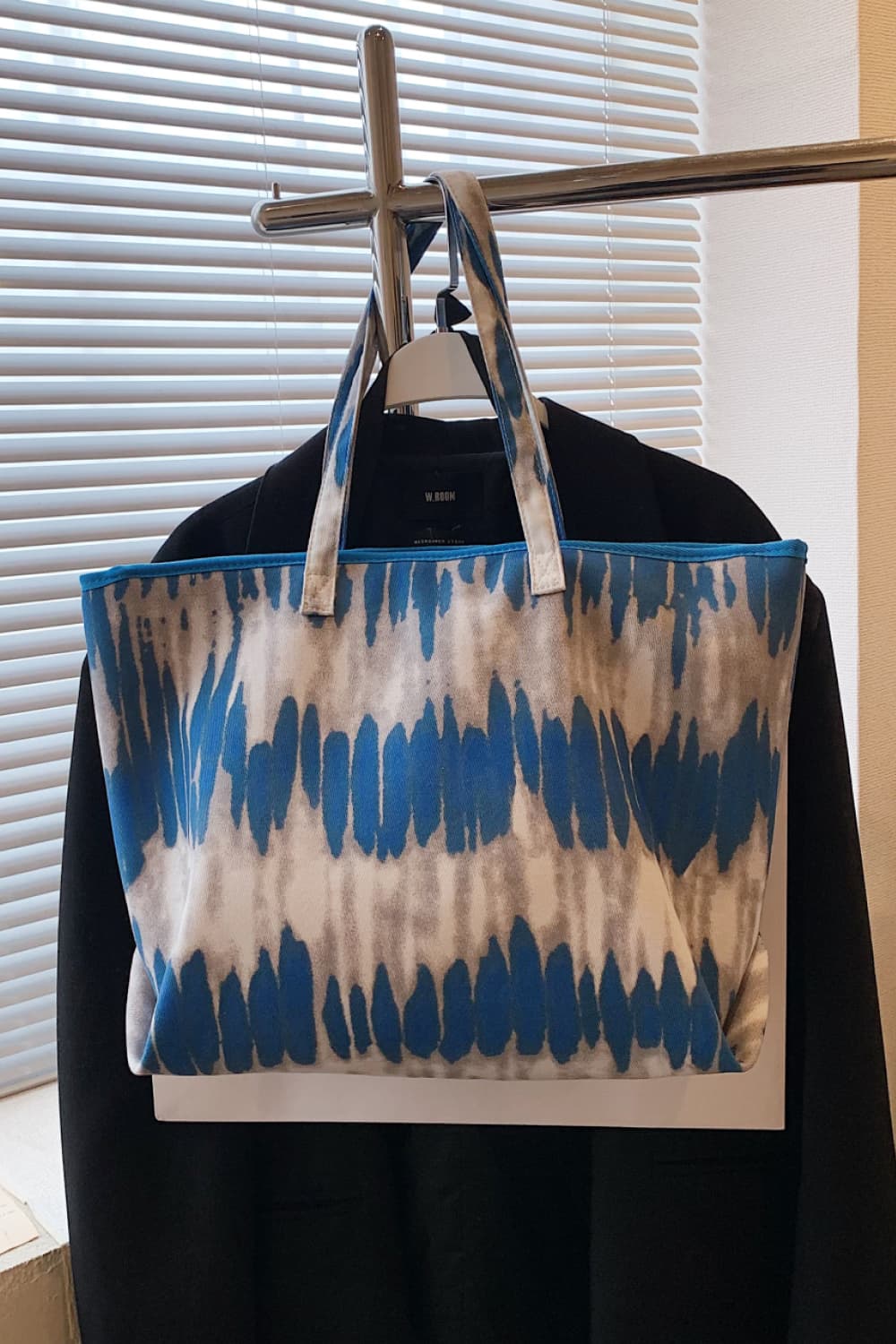 Printed PU Leather Tote Bag BLUE ZONE PLANET