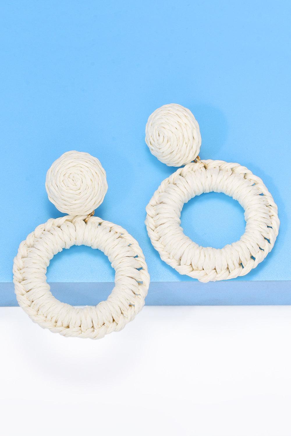 Round Shape Raffia Grass Dangle Earrings BLUE ZONE PLANET