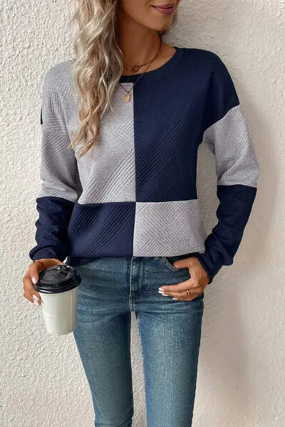 Textured Color Block Round Neck Sweatshirt BLUE ZONE PLANET