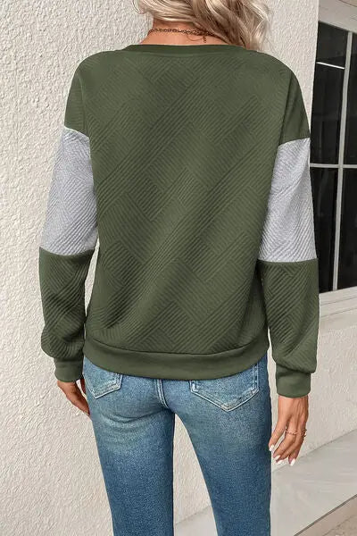 Textured Color Block Round Neck Sweatshirt BLUE ZONE PLANET