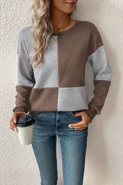 Textured Color Block Round Neck Sweatshirt BLUE ZONE PLANET